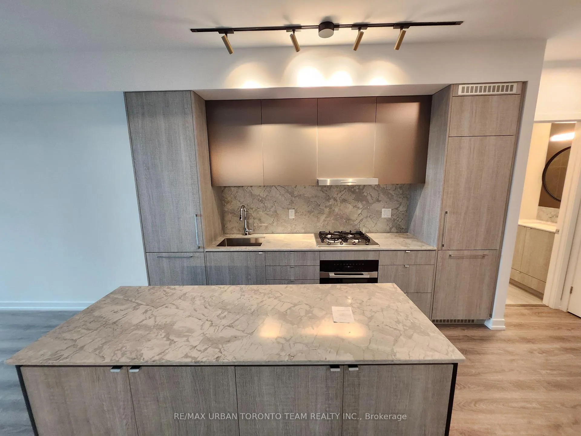 Photo 6 of Unit 2803, 771 Yonge Street, Toronto, The Annex — HOMEH