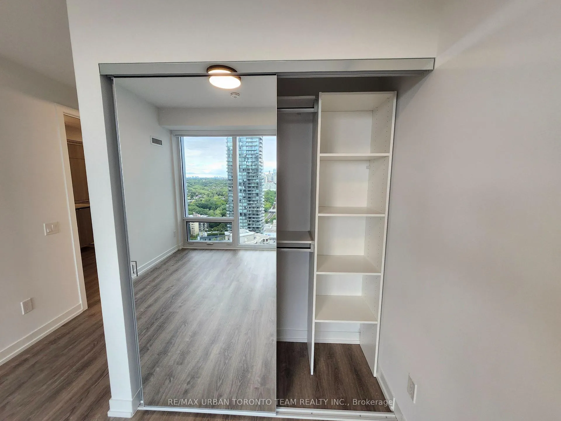 Photo 11 of Unit 2803, 771 Yonge Street, Toronto, The Annex — HOMEH