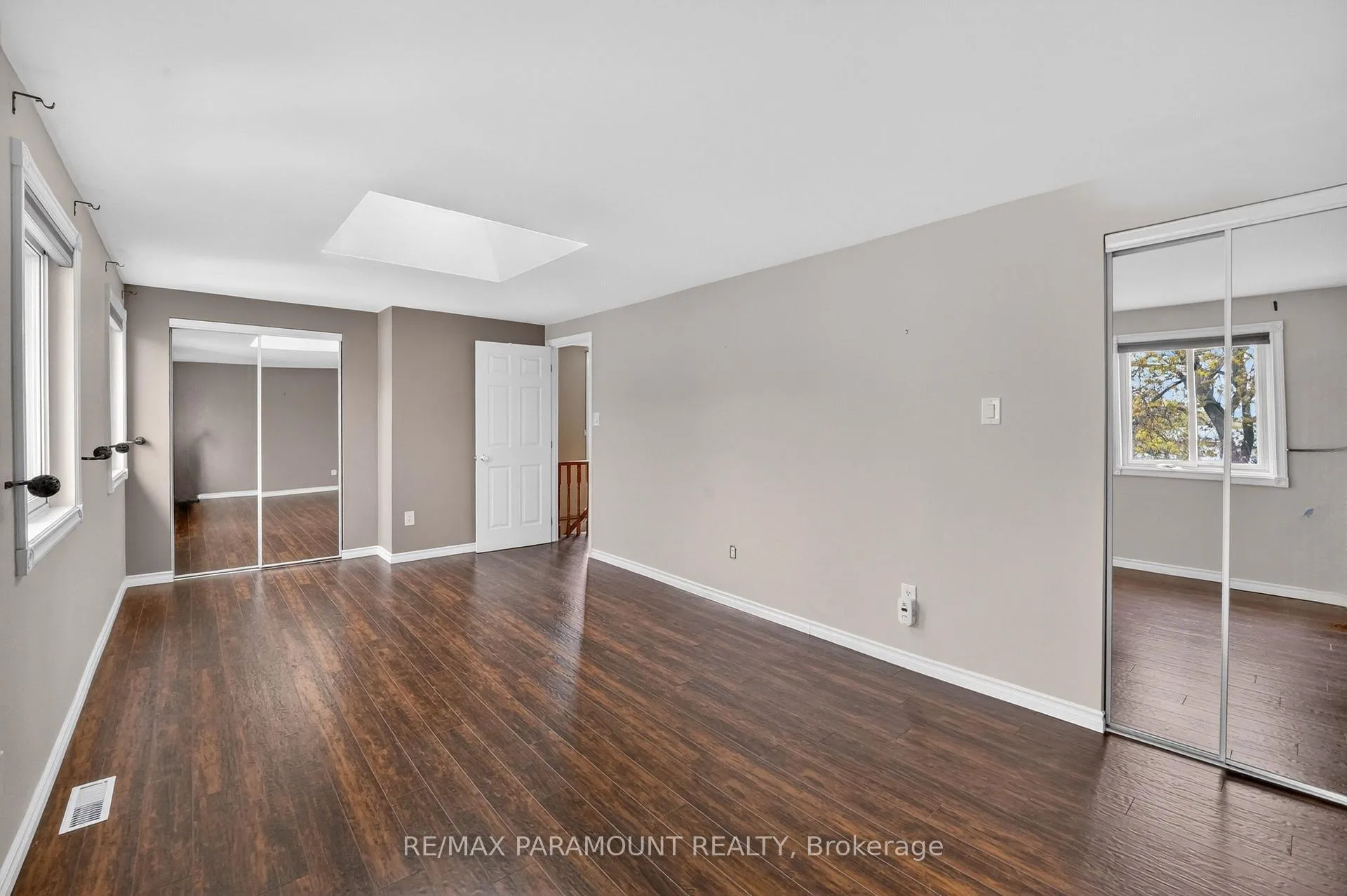 Photo 21 of 20 Fontaine Court, Brampton, Southgate — HOMEH