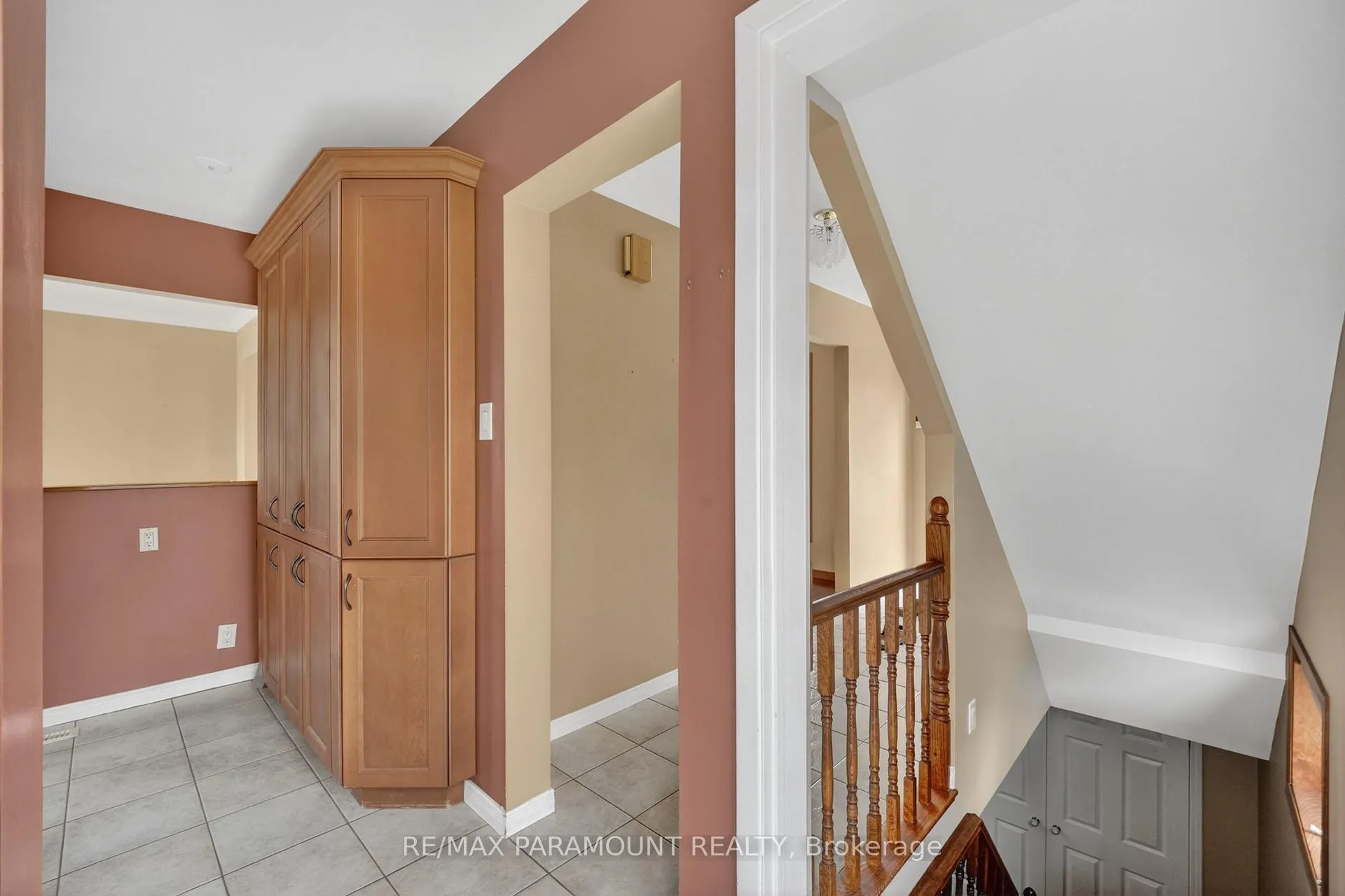 Photo 30 of 20 Fontaine Court, Brampton, Southgate — HOMEH