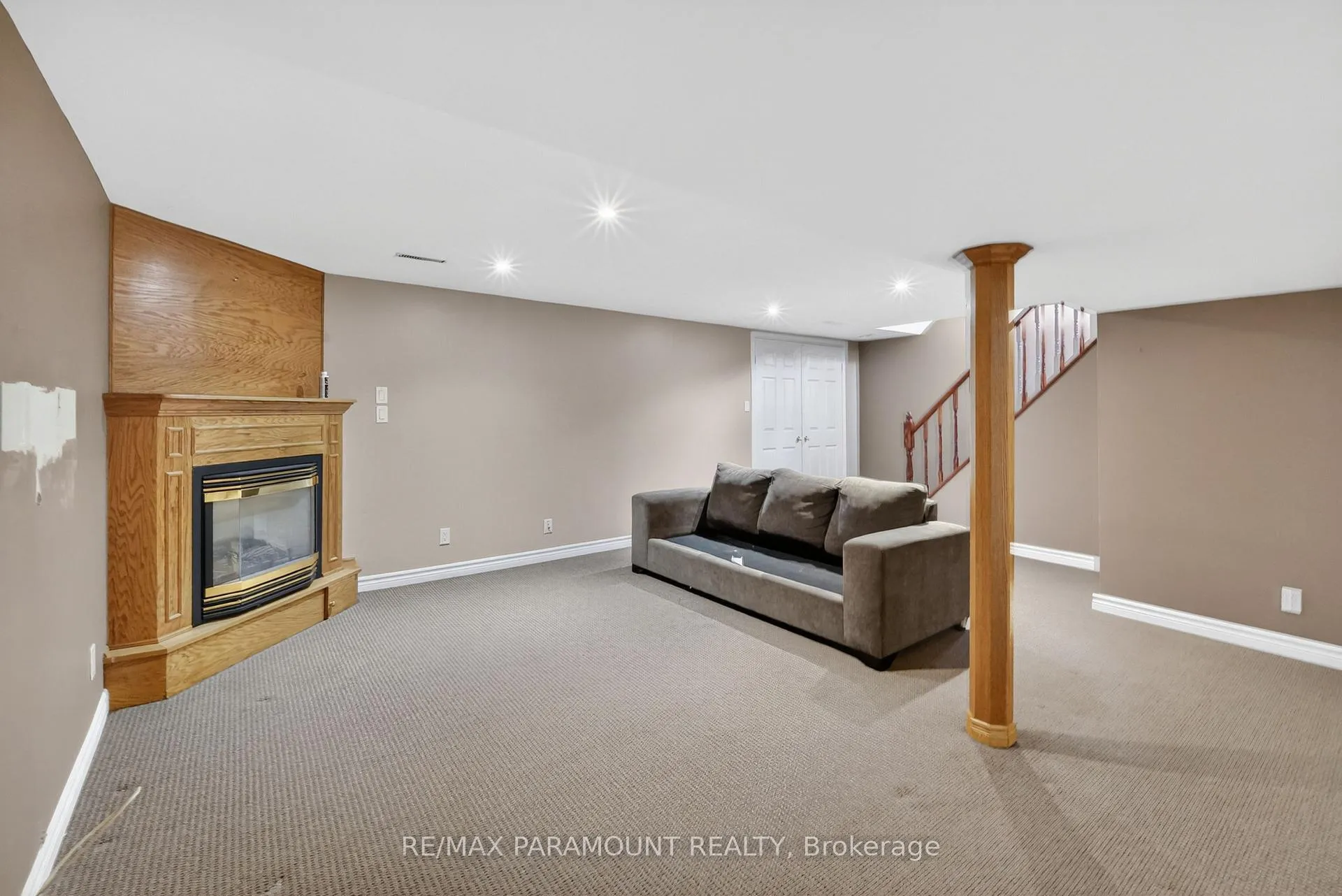 Photo 32 of 20 Fontaine Court, Brampton, Southgate — HOMEH
