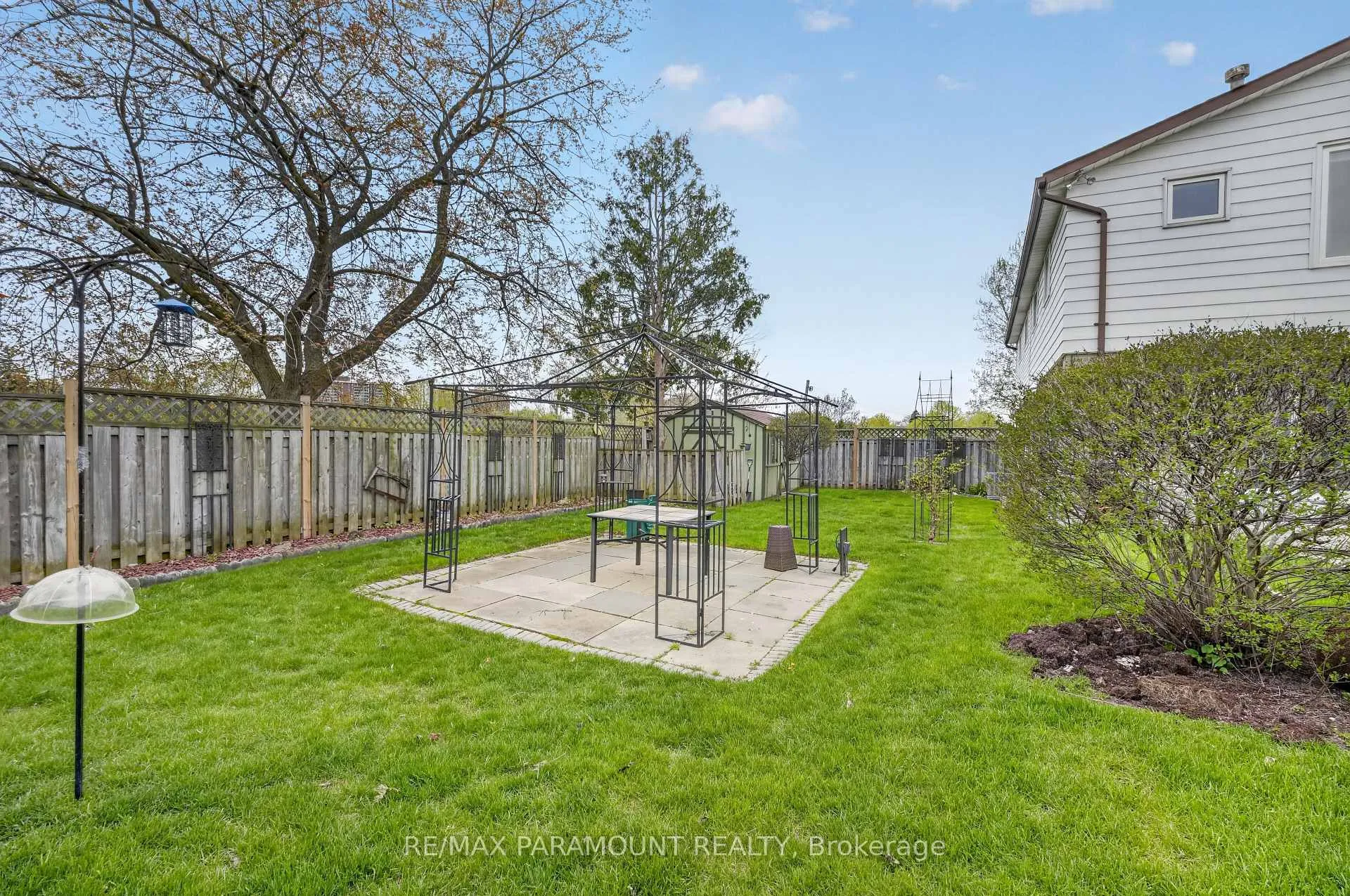 Photo 36 of 20 Fontaine Court, Brampton, Southgate — HOMEH
