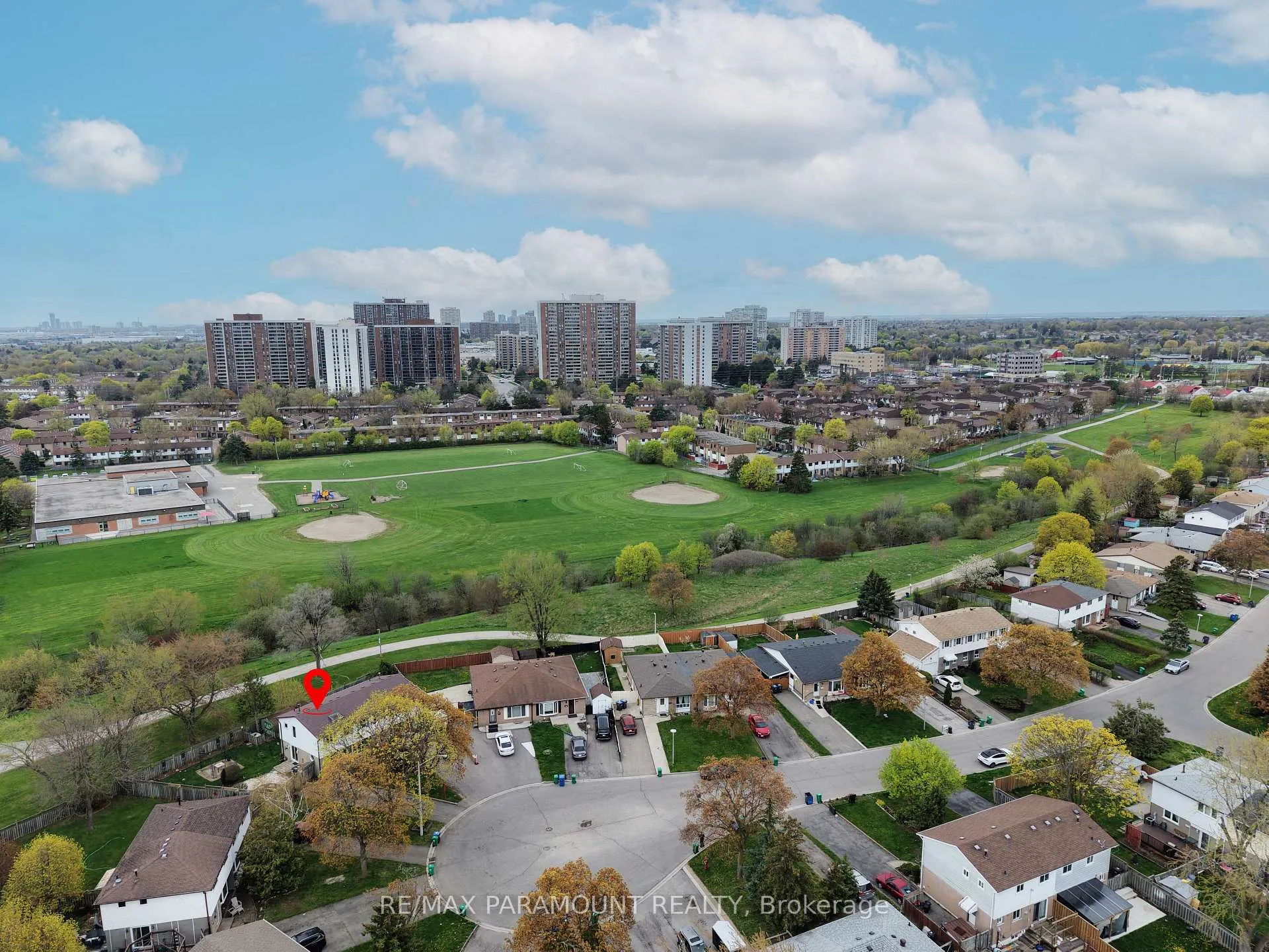 Photo 39 of 20 Fontaine Court, Brampton, Southgate — HOMEH