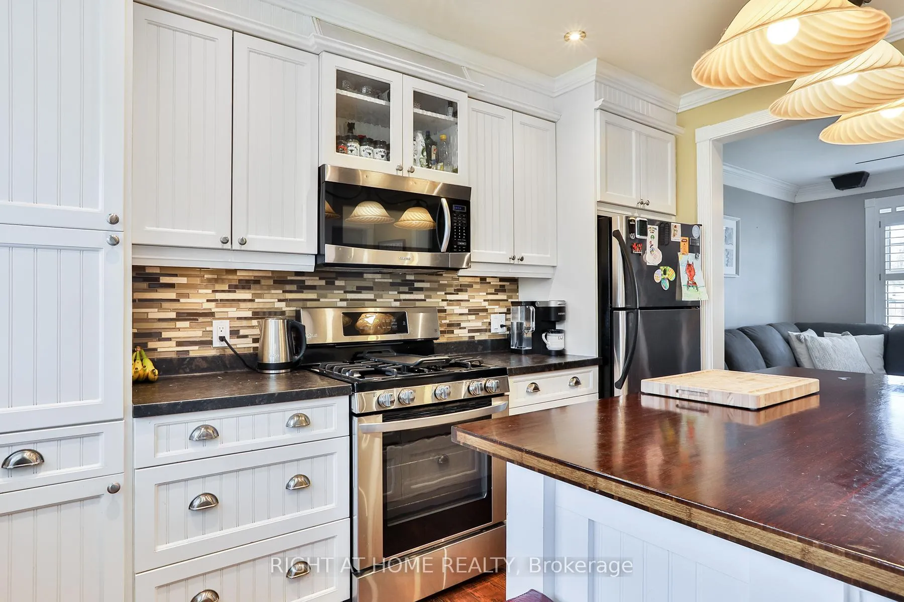 Photo 7 of 476 Geneva Street, St. Catharines, Vine/Linwell — HOMEH
