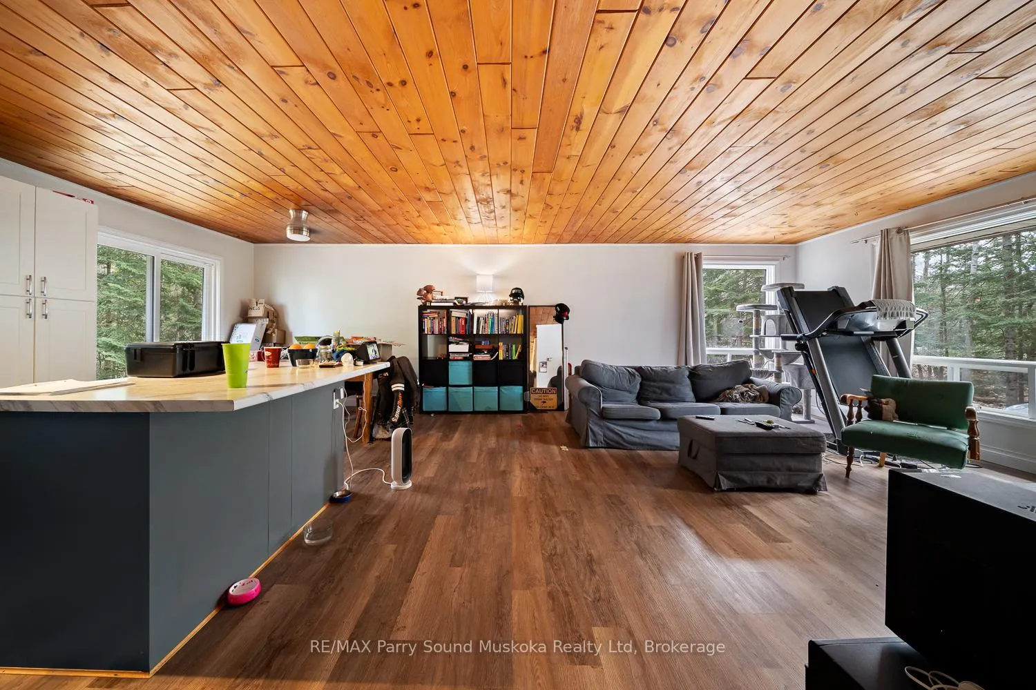 Photo 9 of 37 Humphrey Drive, Seguin, Humphrey — HOMEH