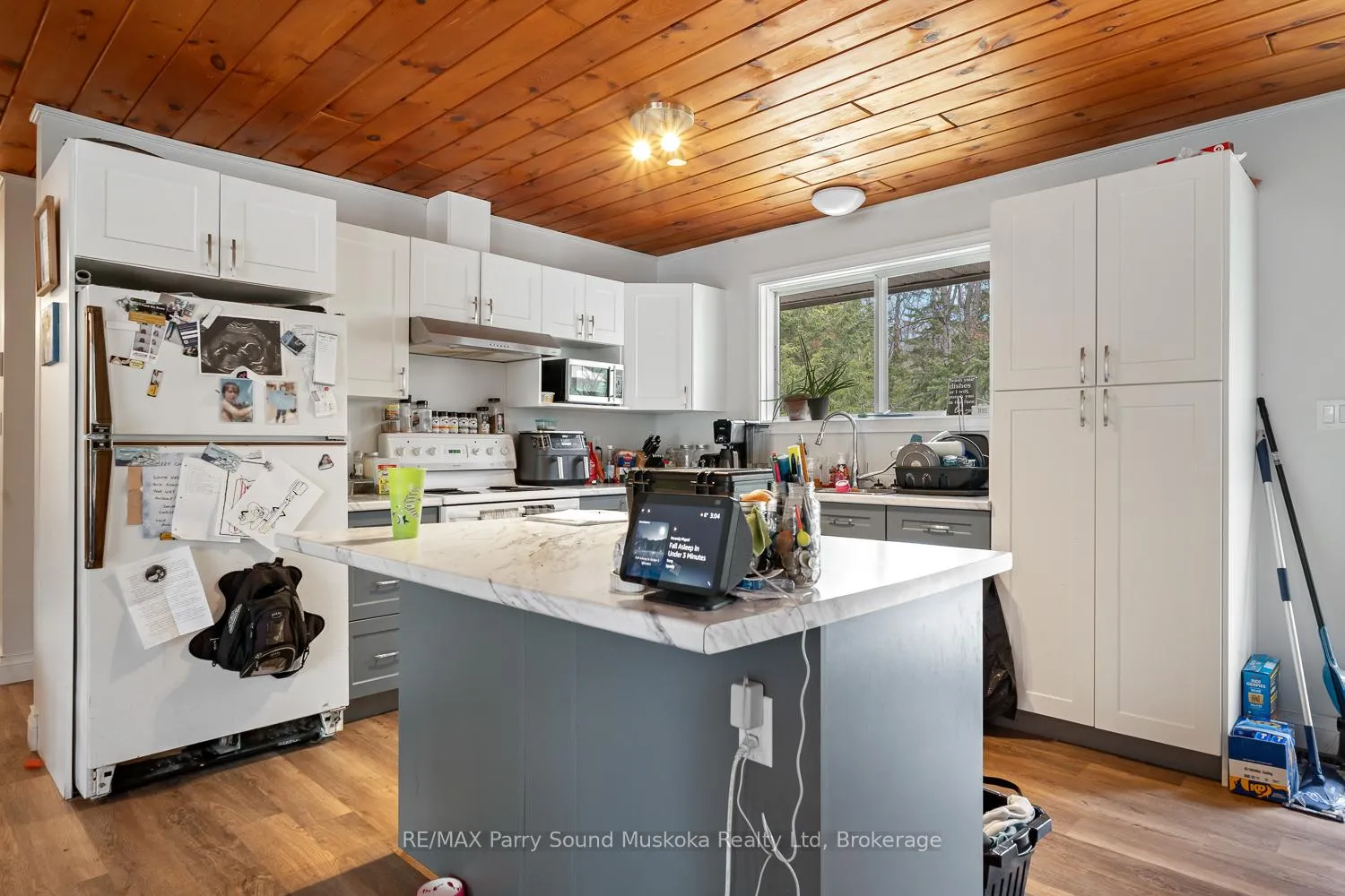 Photo 17 of 37 Humphrey Drive, Seguin, Humphrey — HOMEH