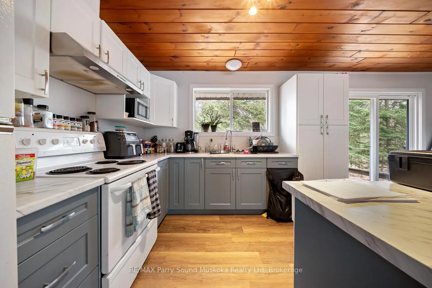 Photo 19 of 37 Humphrey Drive, Seguin, Humphrey — HOMEH