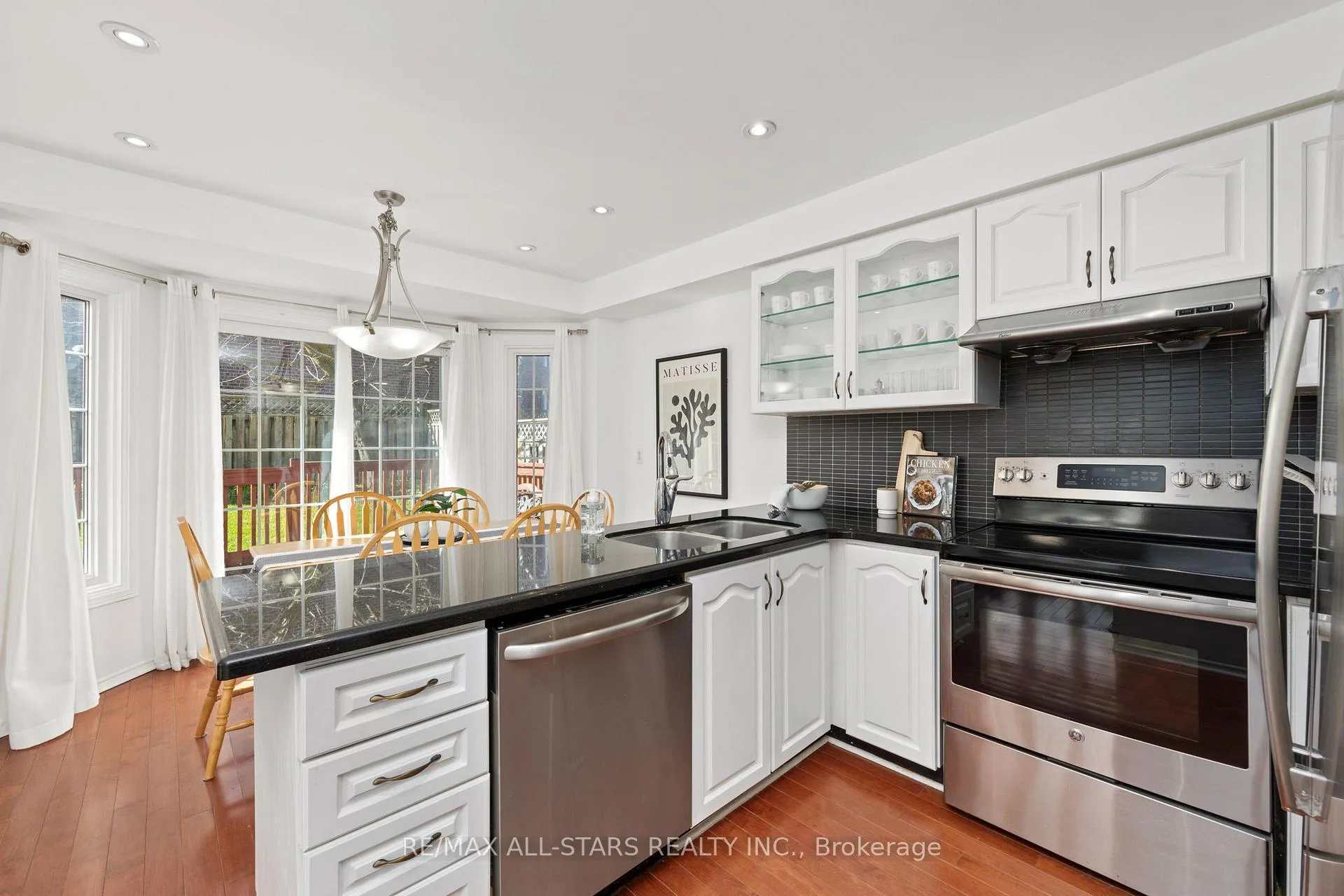 Photo 16 of 83 John Stiver Crescent, Markham, Buttonville — HOMEH
