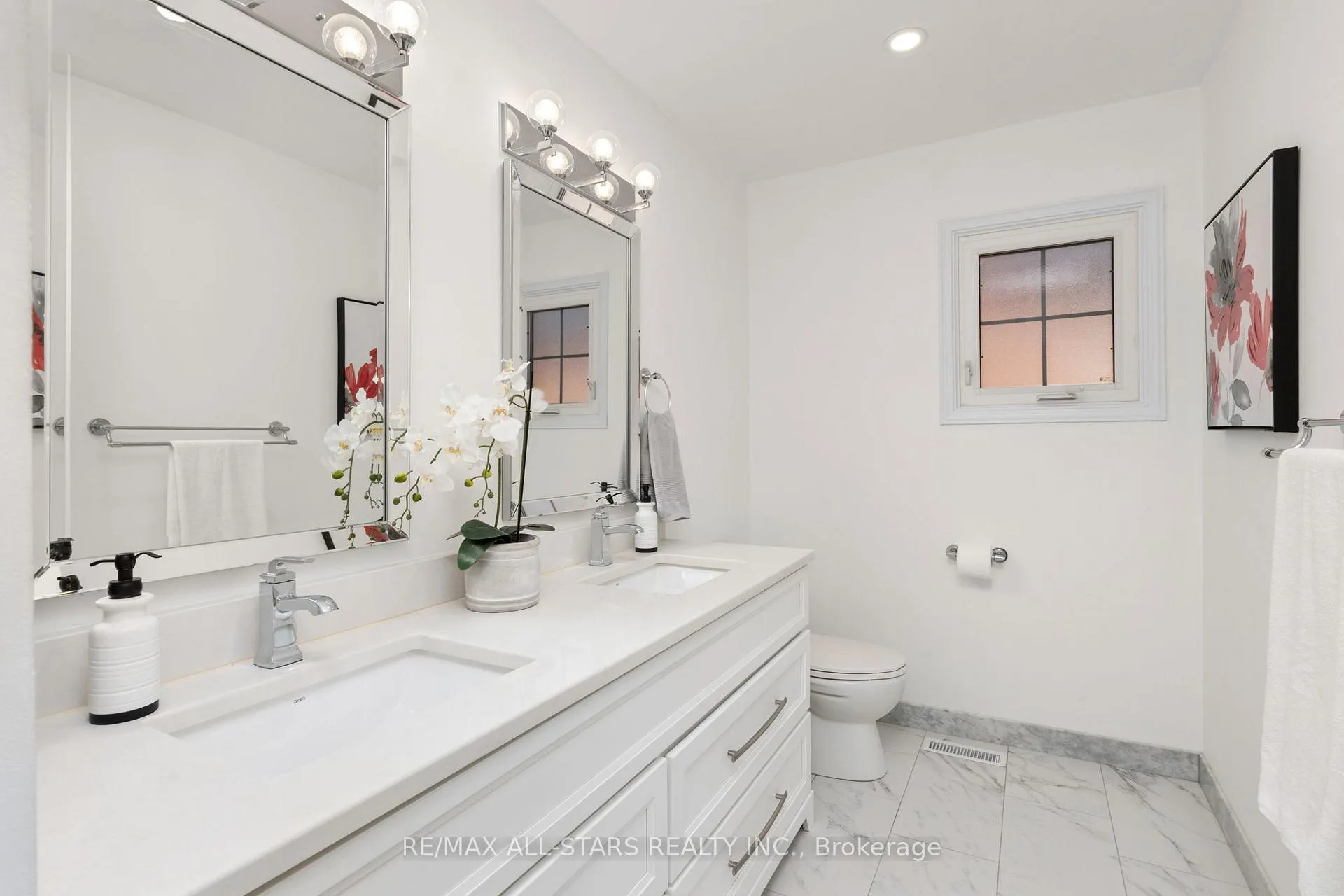 Photo 27 of 83 John Stiver Crescent, Markham, Buttonville — HOMEH