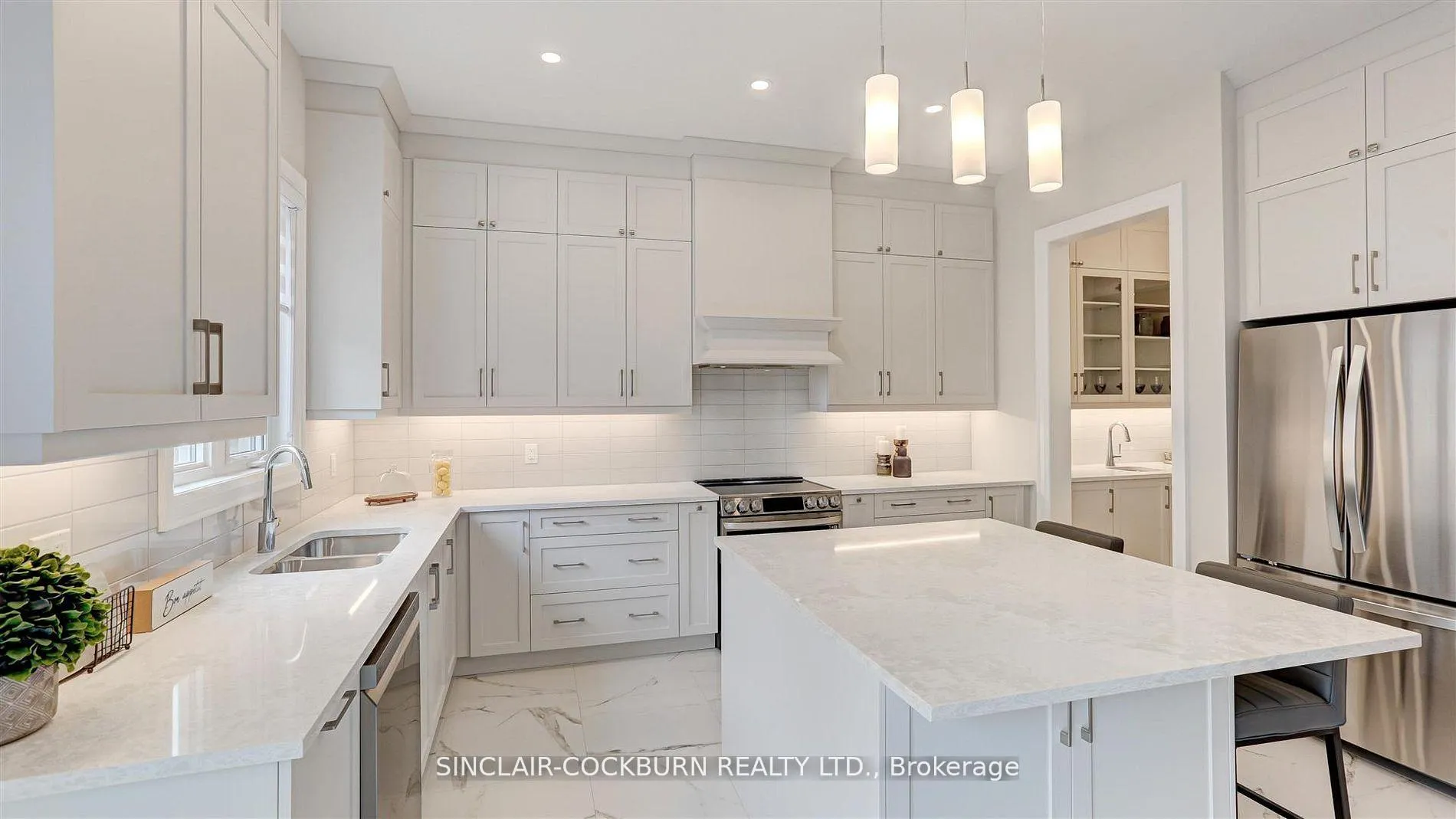 Photo 7 of 14 John Anthony Drive, Markham, Cathedraltown — HOMEH