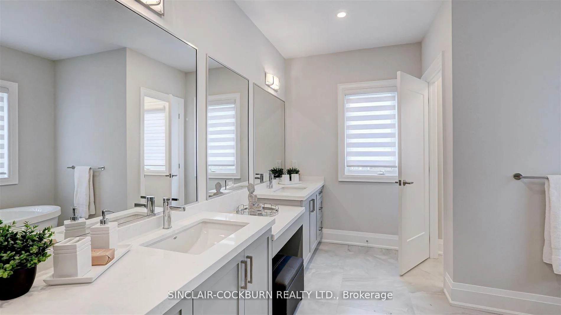 Photo 19 of 14 John Anthony Drive, Markham, Cathedraltown — HOMEH