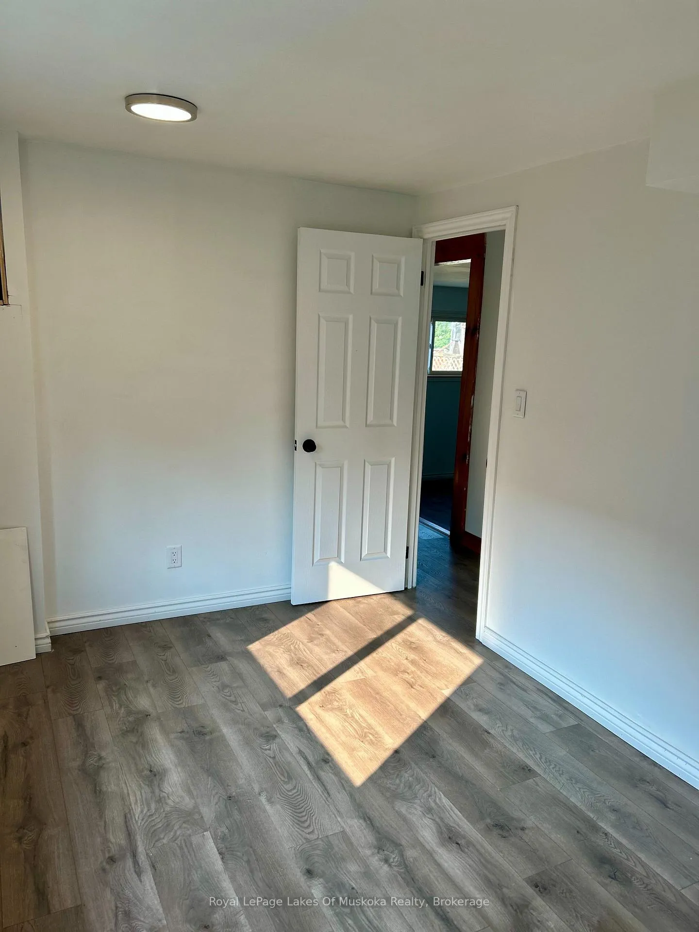 Photo 9 of Unit 8, 1701 Highway 11, Gravenhurst, Morrison — HOMEH