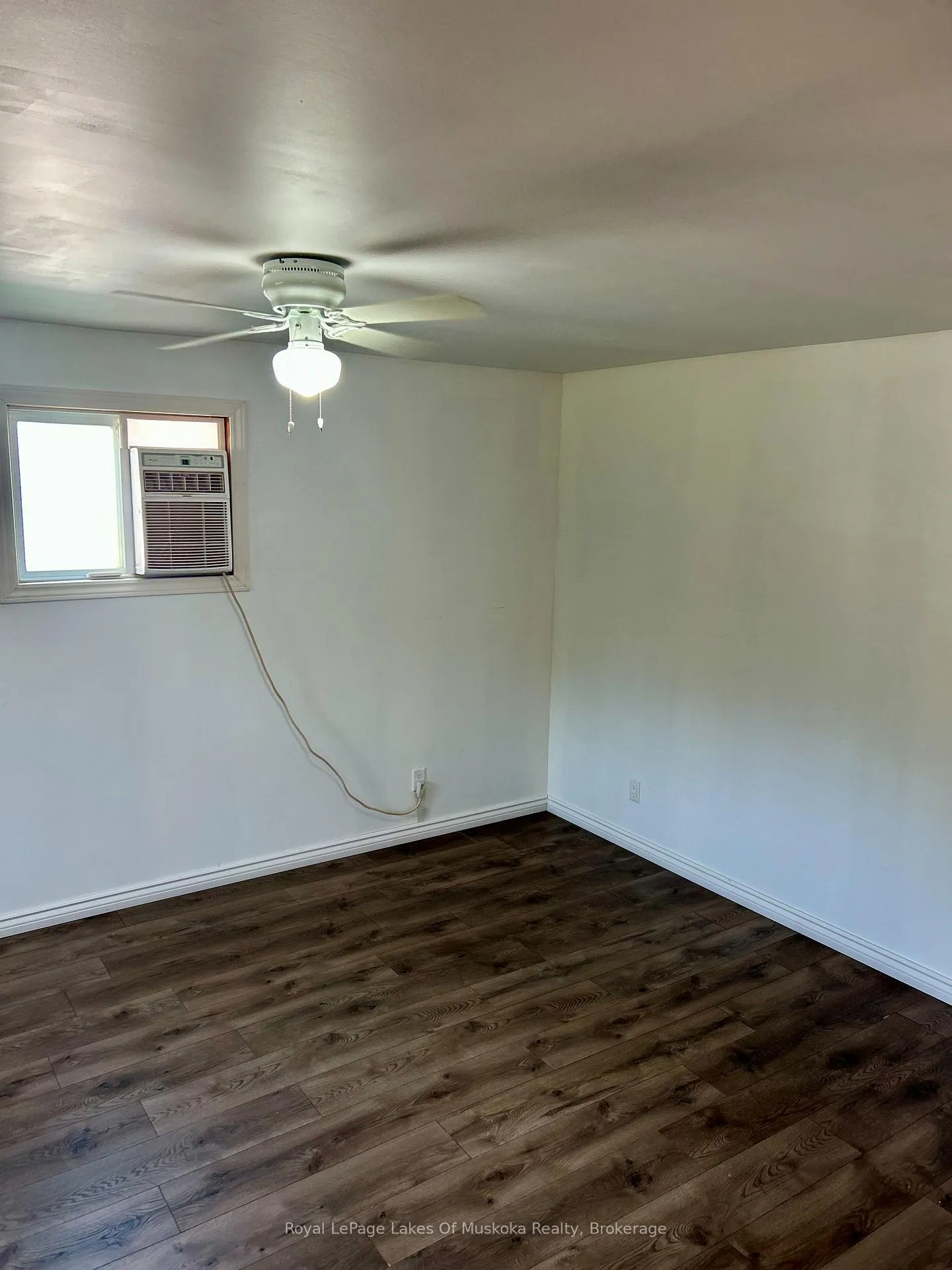 Photo 10 of Unit 8, 1701 Highway 11, Gravenhurst, Morrison — HOMEH