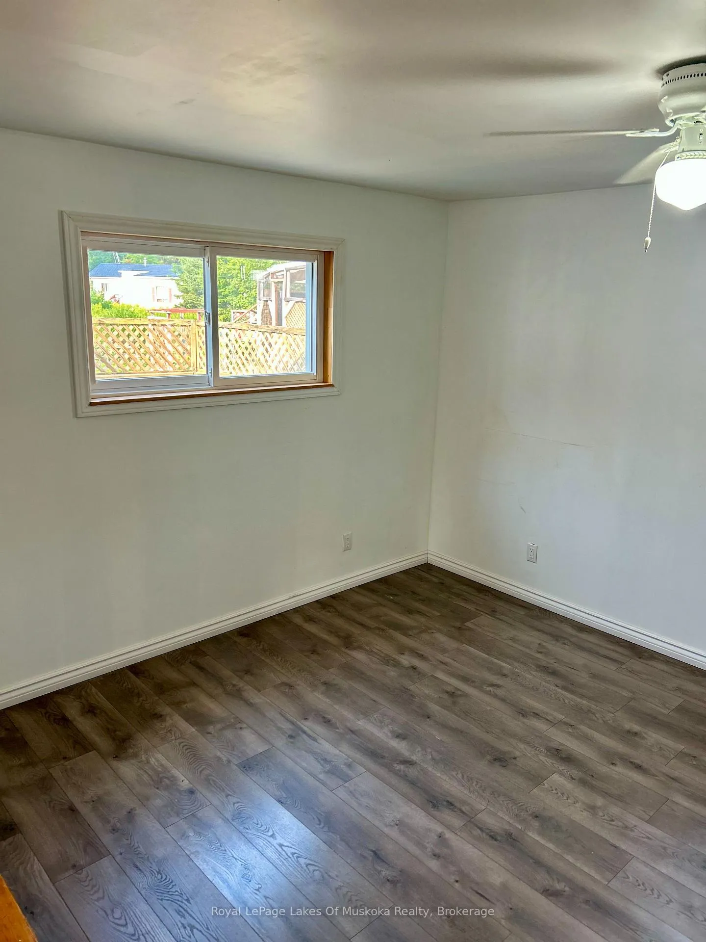 Photo 11 of Unit 8, 1701 Highway 11, Gravenhurst, Morrison — HOMEH