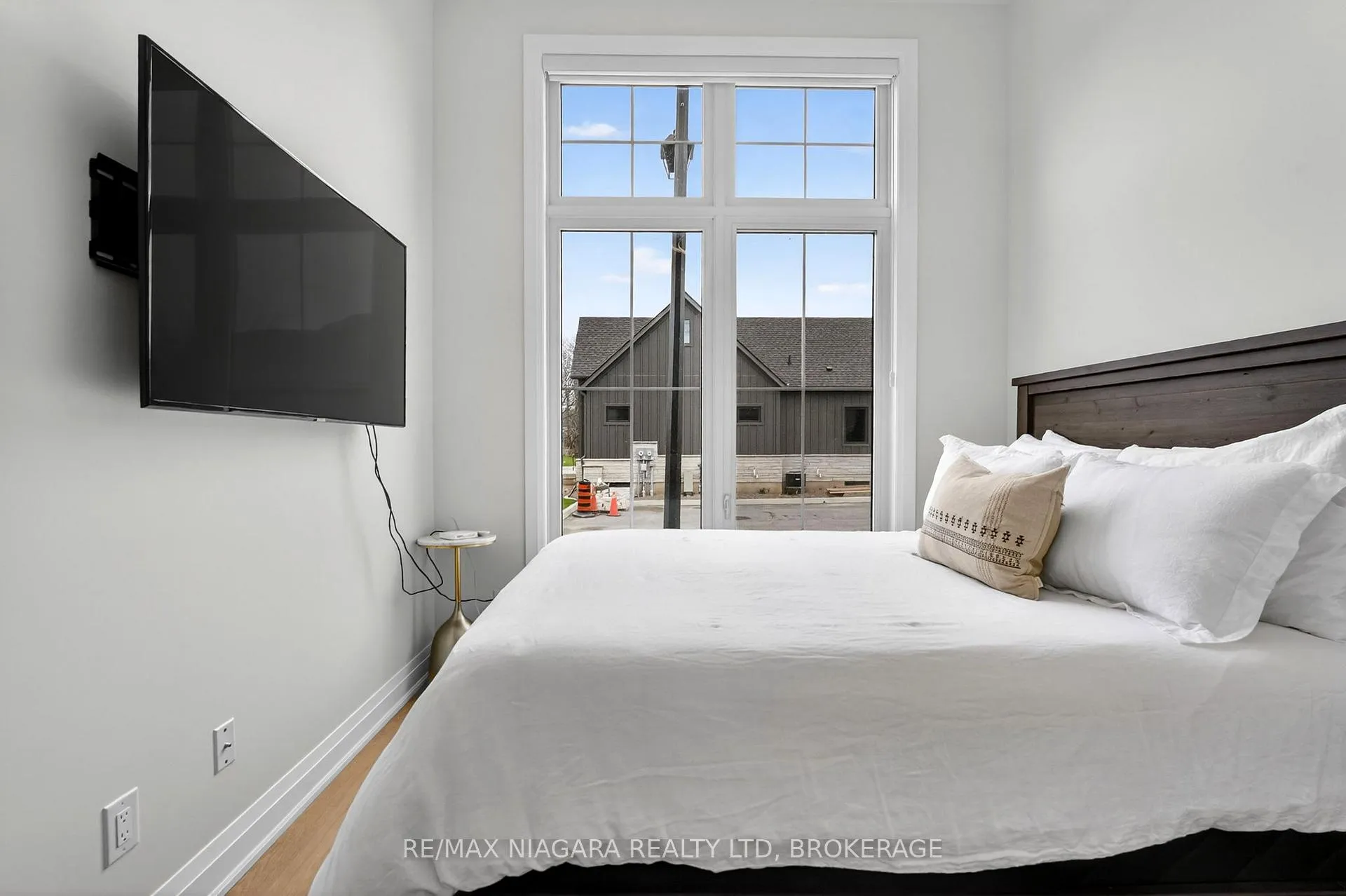 Photo 29 of Unit 8, 41 Ivy Crescent, Thorold, Confederation Heights — HOMEH