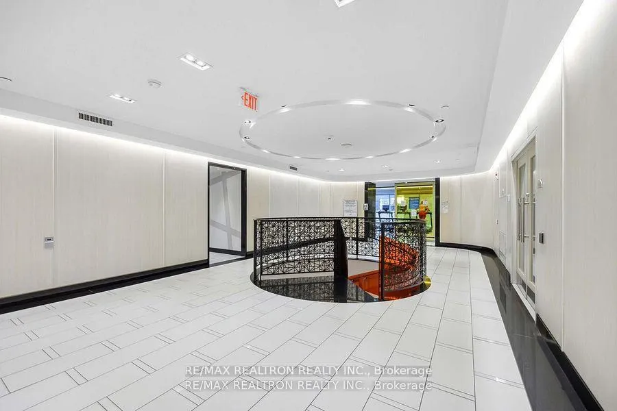 Photo 26 of Unit 1501, 30 Roehampton Avenue, Toronto, Mount Pleasant West — HOMEH