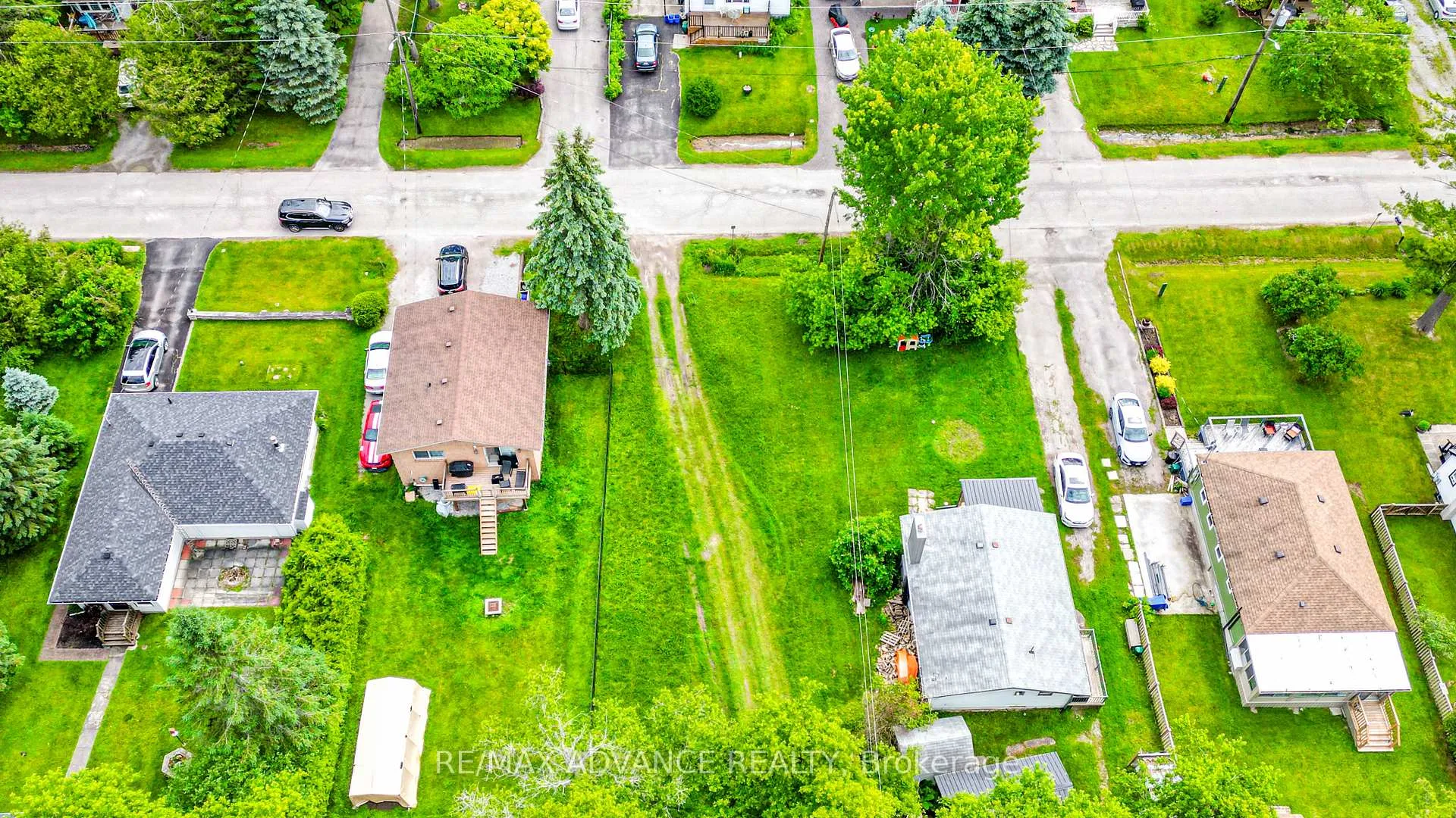 Photo 8 of 100 Dunkirk Avenue, Georgina, Sutton & Jackson's Point — HOMEH