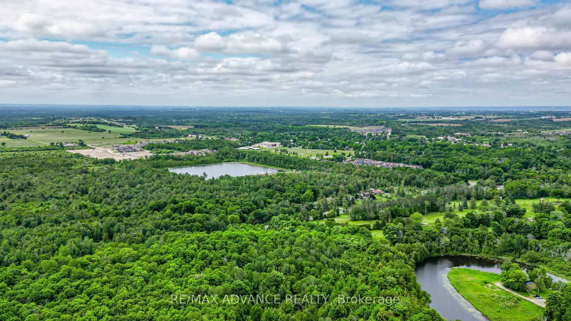 Photo 20 of 100 Dunkirk Avenue, Georgina, Sutton & Jackson's Point — HOMEH
