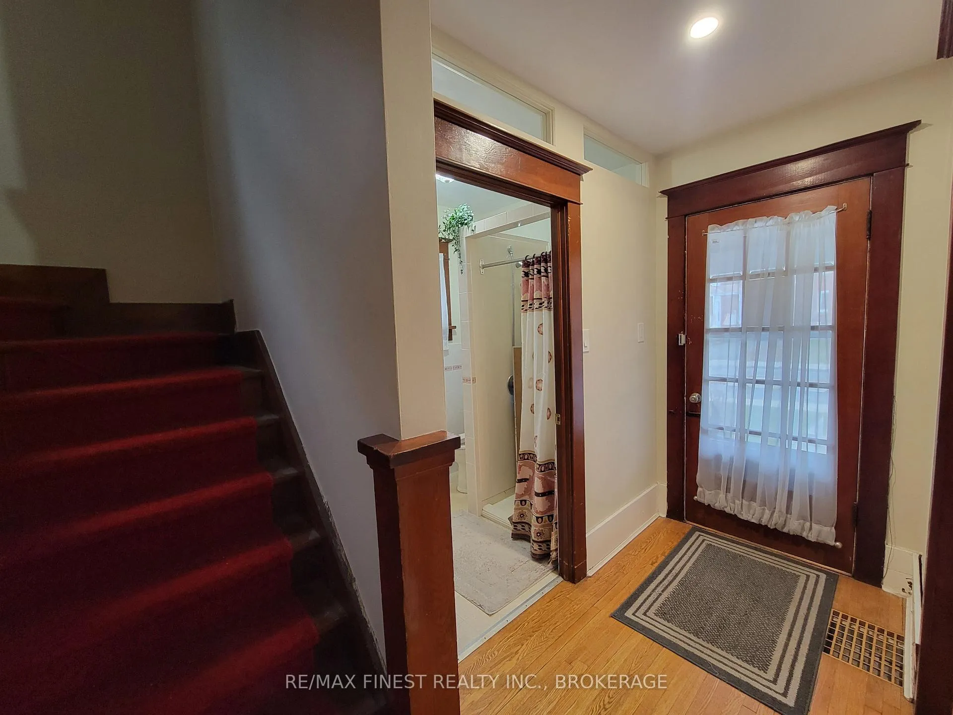 Photo 5 of 48 Dundas Street, Kingston, Central City East — HOMEH
