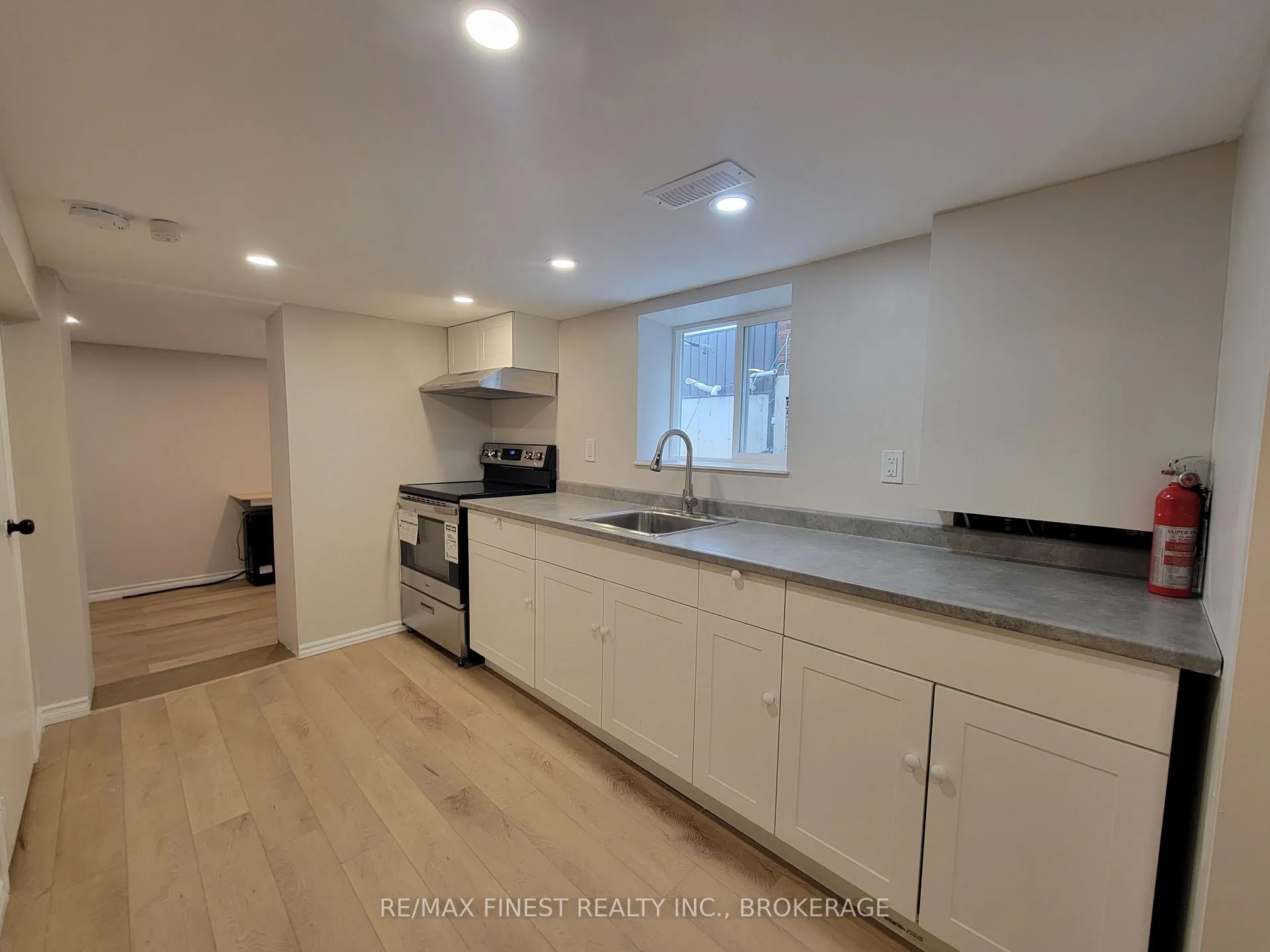 Photo 31 of 48 Dundas Street, Kingston, Central City East — HOMEH