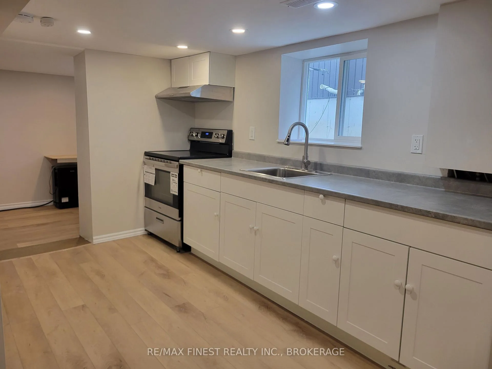 Photo 32 of 48 Dundas Street, Kingston, Central City East — HOMEH