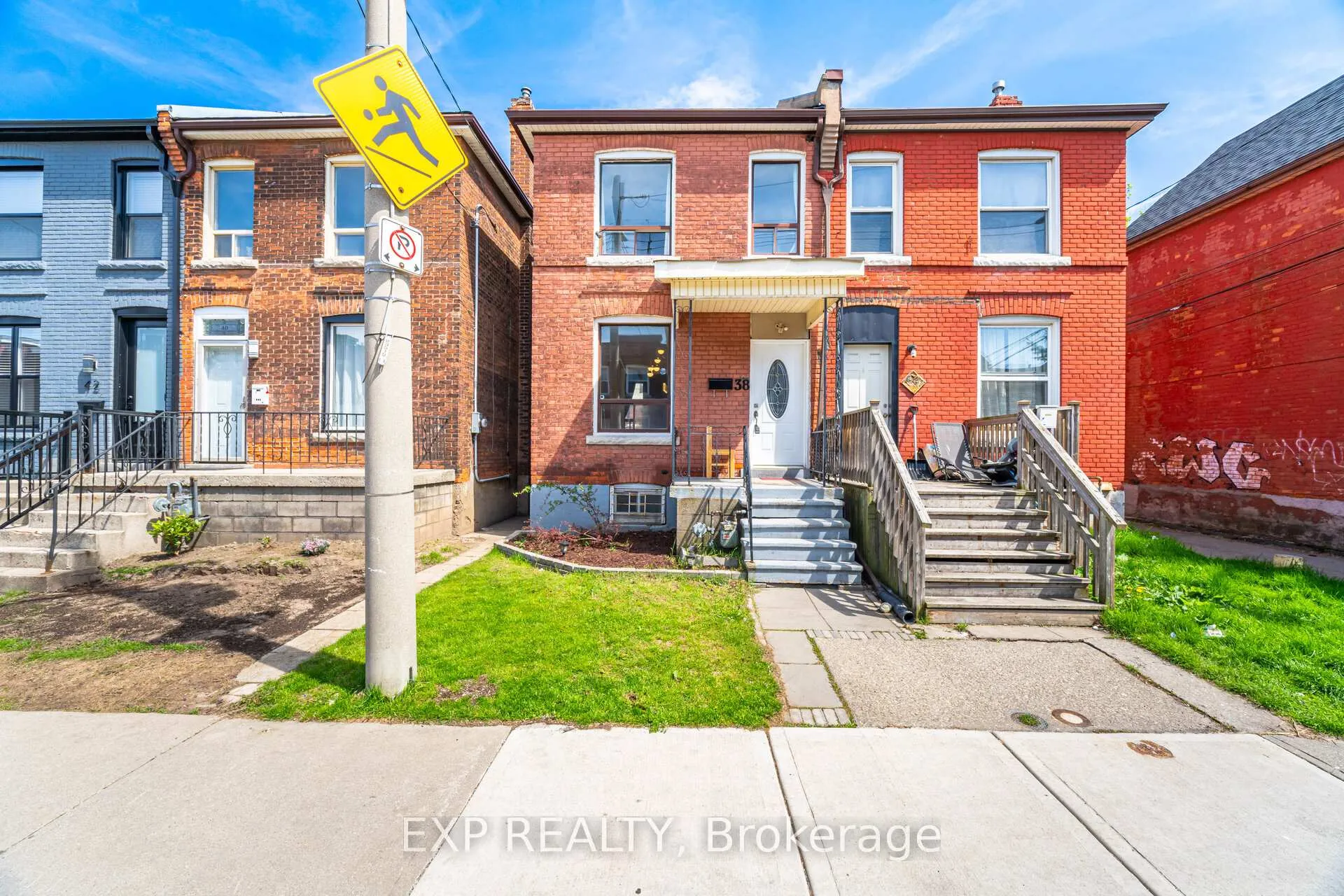 Photo 1 of 38 Madison Avenue, Hamilton, Gibson — HOMEH