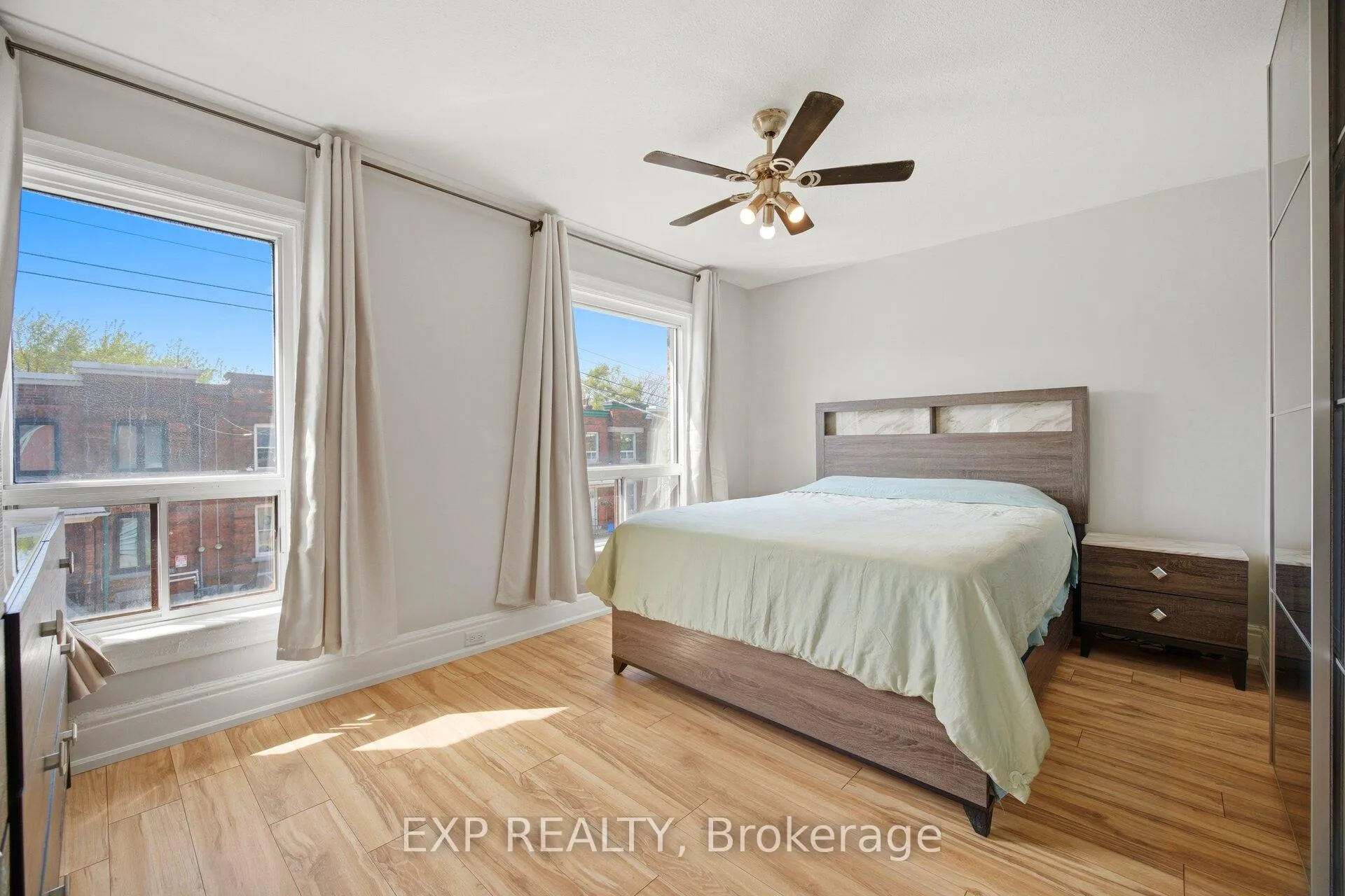 Photo 18 of 38 Madison Avenue, Hamilton, Gibson — HOMEH