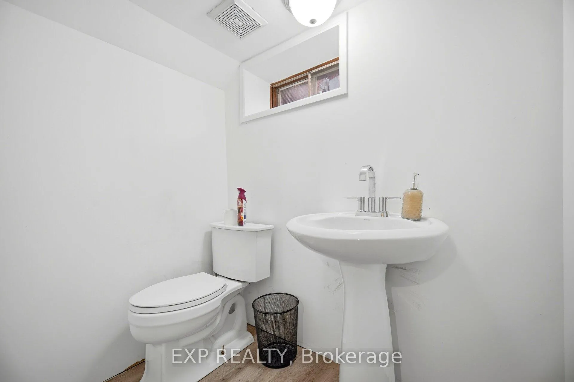 Photo 33 of 38 Madison Avenue, Hamilton, Gibson — HOMEH