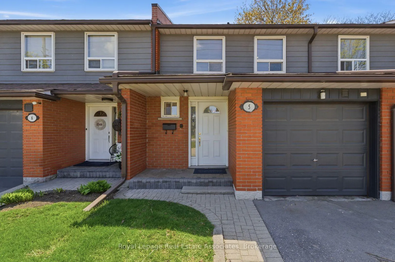 Photo 1 of Unit 5, 1616 Haig Boulevard, Mississauga, Lakeview — HOMEH
