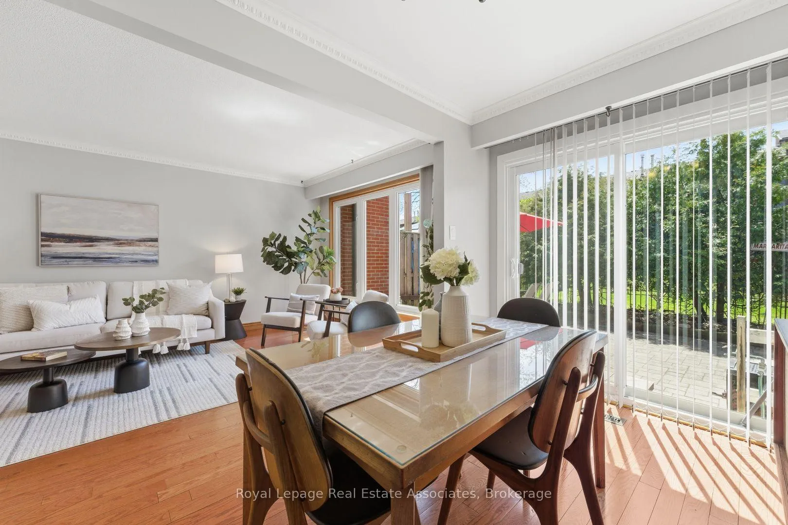 Photo 9 of Unit 5, 1616 Haig Boulevard, Mississauga, Lakeview — HOMEH