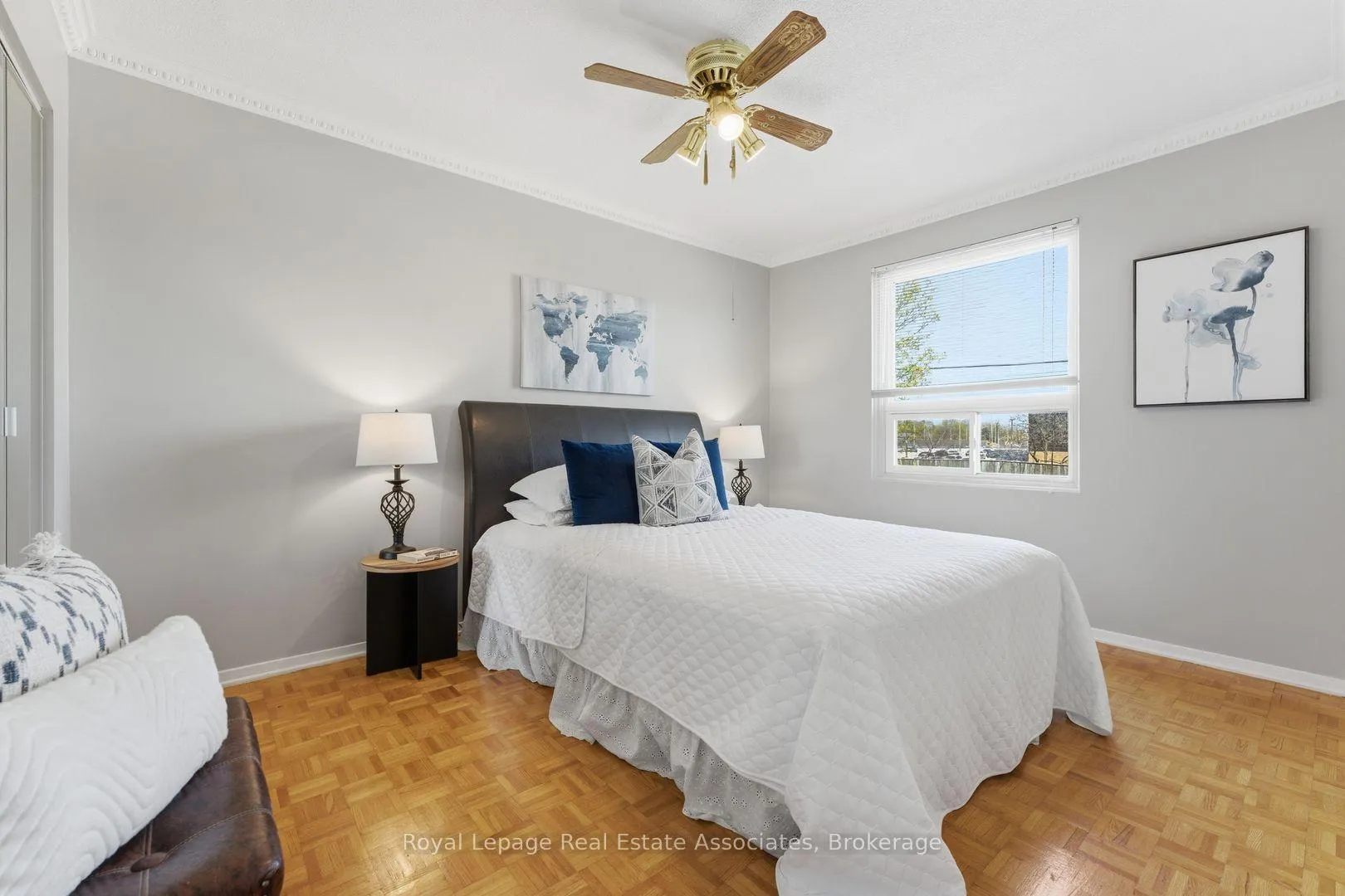 Photo 17 of Unit 5, 1616 Haig Boulevard, Mississauga, Lakeview — HOMEH