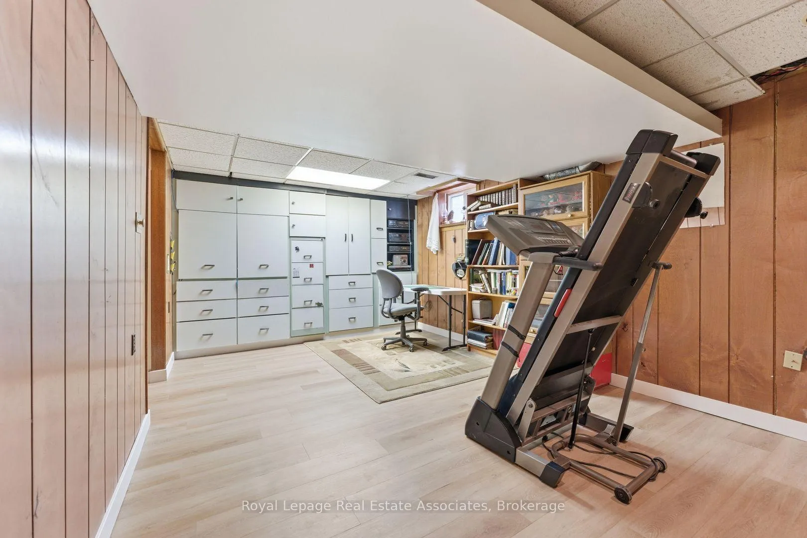 Photo 26 of Unit 5, 1616 Haig Boulevard, Mississauga, Lakeview — HOMEH