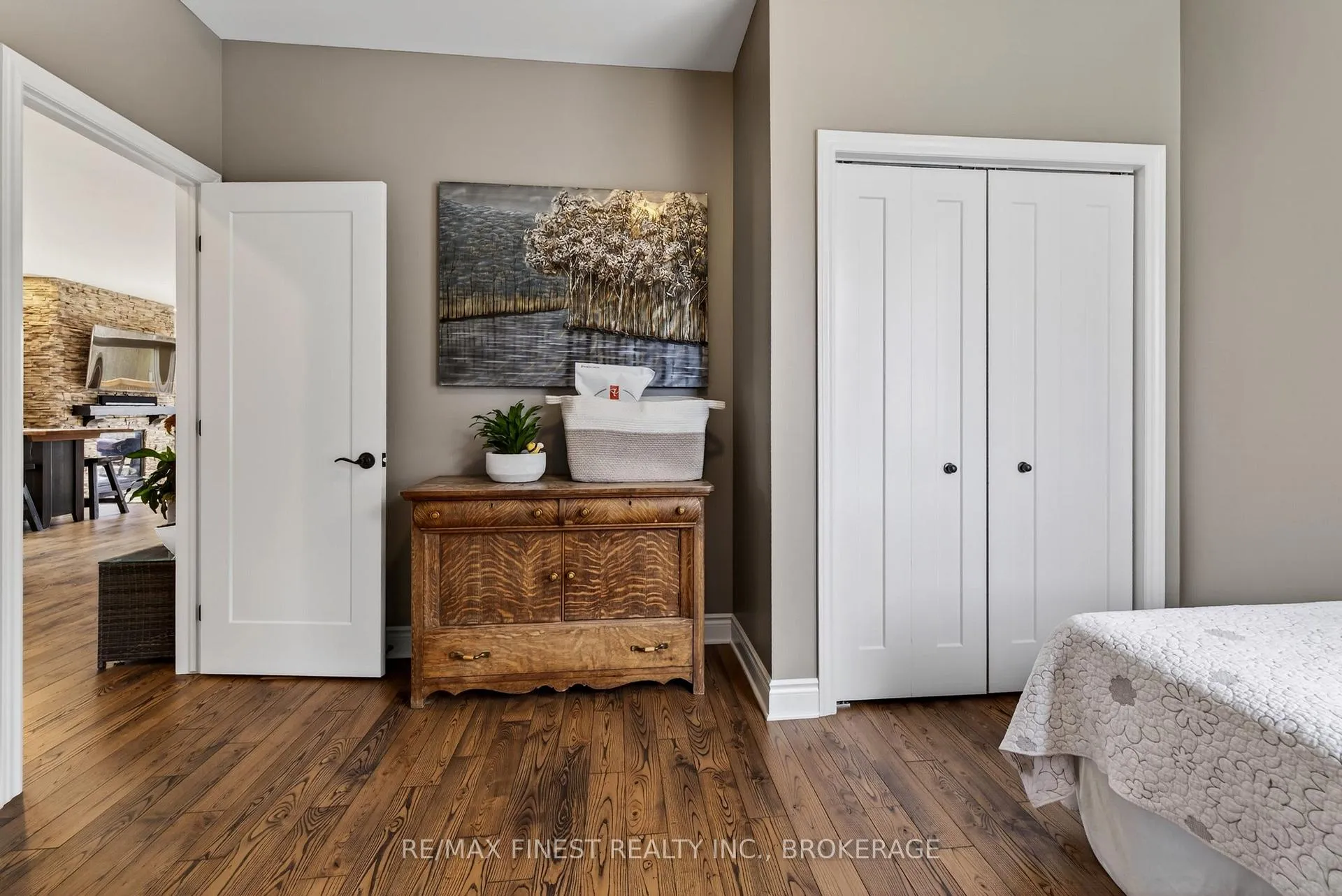 Photo 11 of 370 Nalon Road, Gananoque — HOMEH