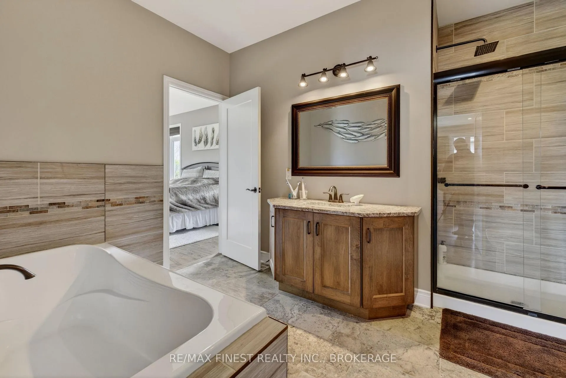 Photo 12 of 370 Nalon Road, Gananoque — HOMEH