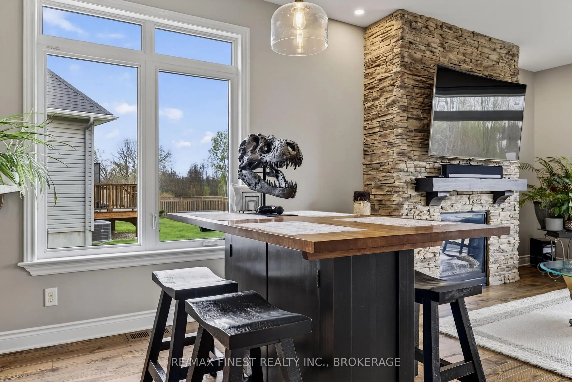 Photo 25 of 370 Nalon Road, Gananoque — HOMEH