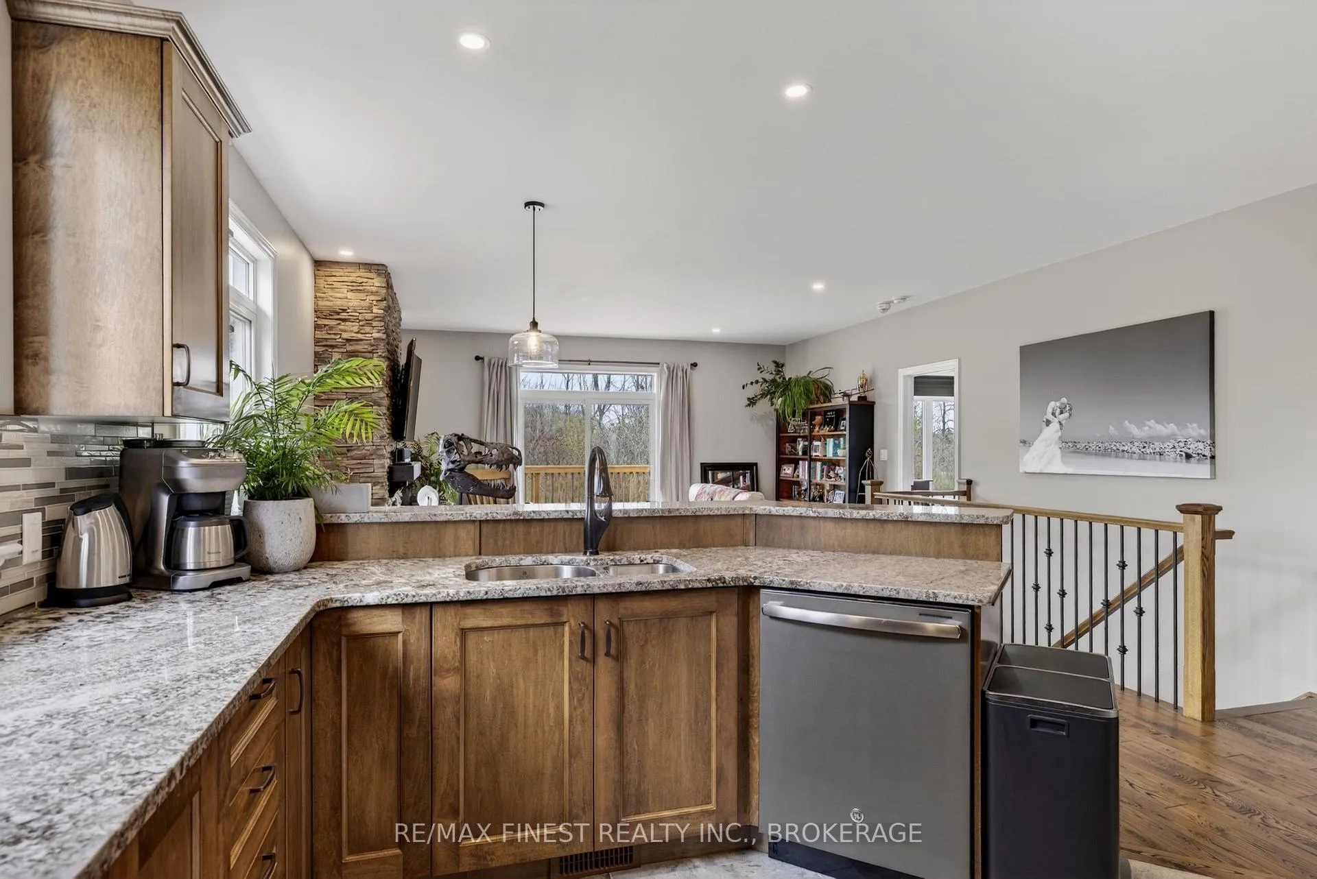 Photo 30 of 370 Nalon Road, Gananoque — HOMEH