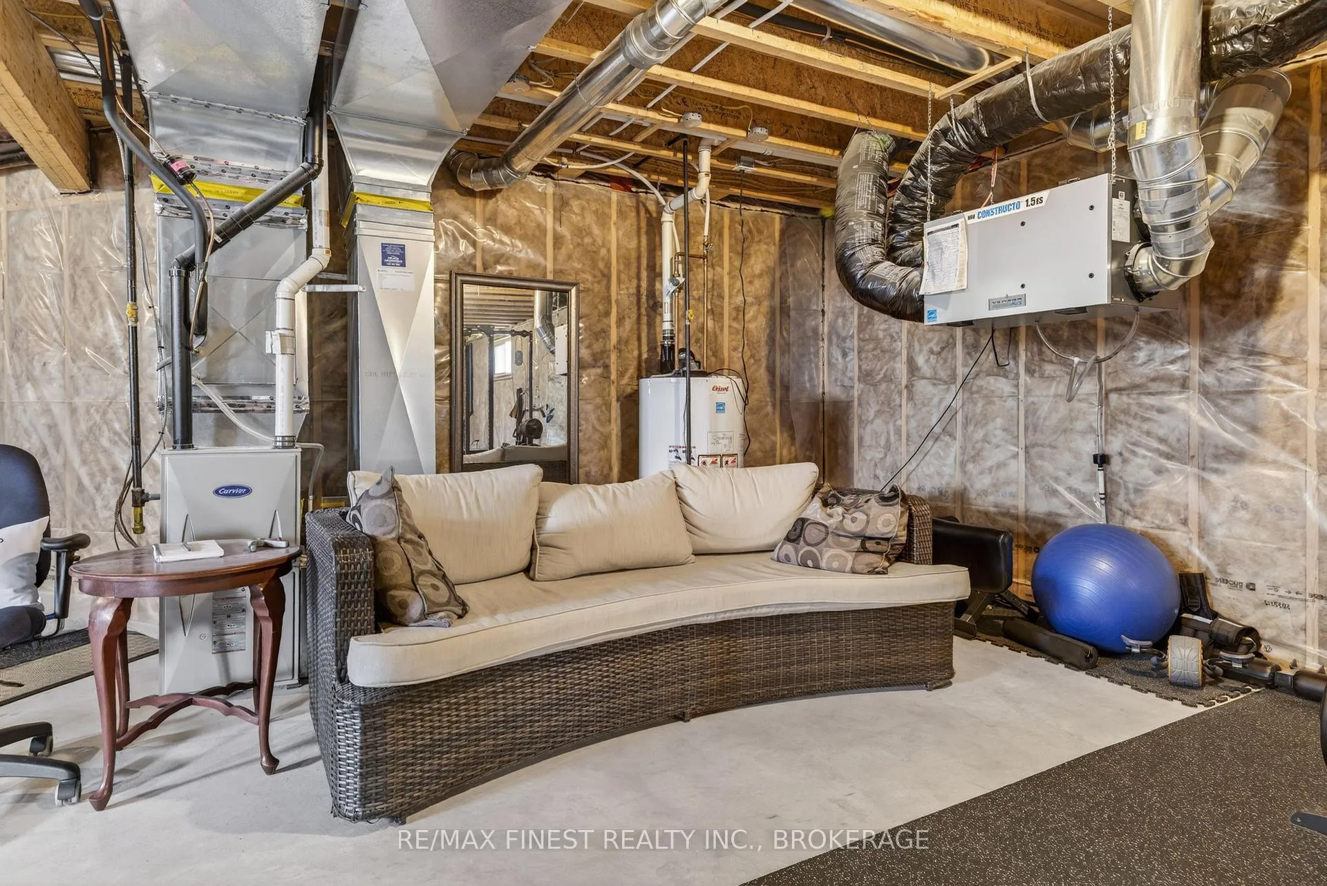 Photo 36 of 370 Nalon Road, Gananoque — HOMEH