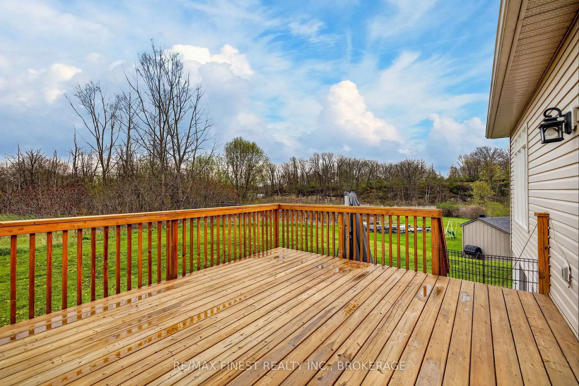 Photo 41 of 370 Nalon Road, Gananoque — HOMEH