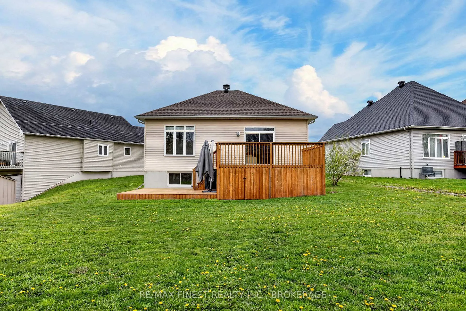 Photo 46 of 370 Nalon Road, Gananoque — HOMEH