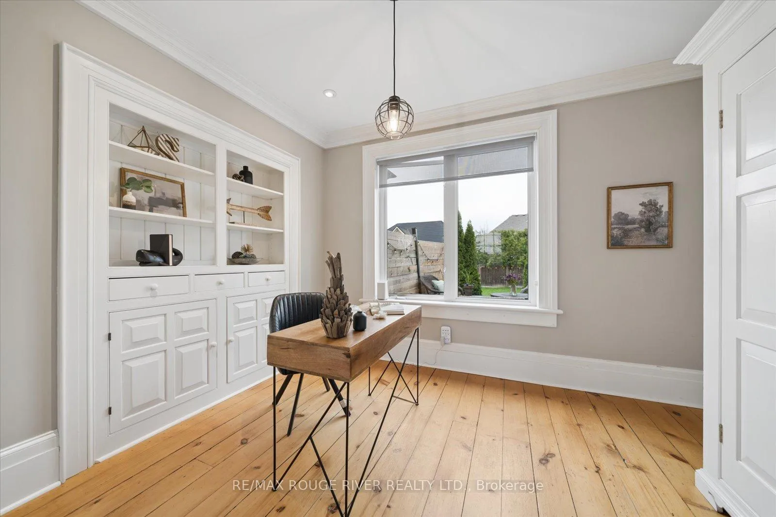 Photo 11 of 63 Downey Drive, Whitby, Brooklin — HOMEH