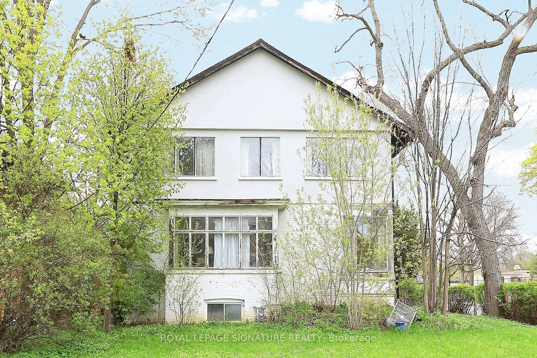 Photo 3 of 170 Glengrove Avenue W, Toronto, Lawrence Park South — HOMEH