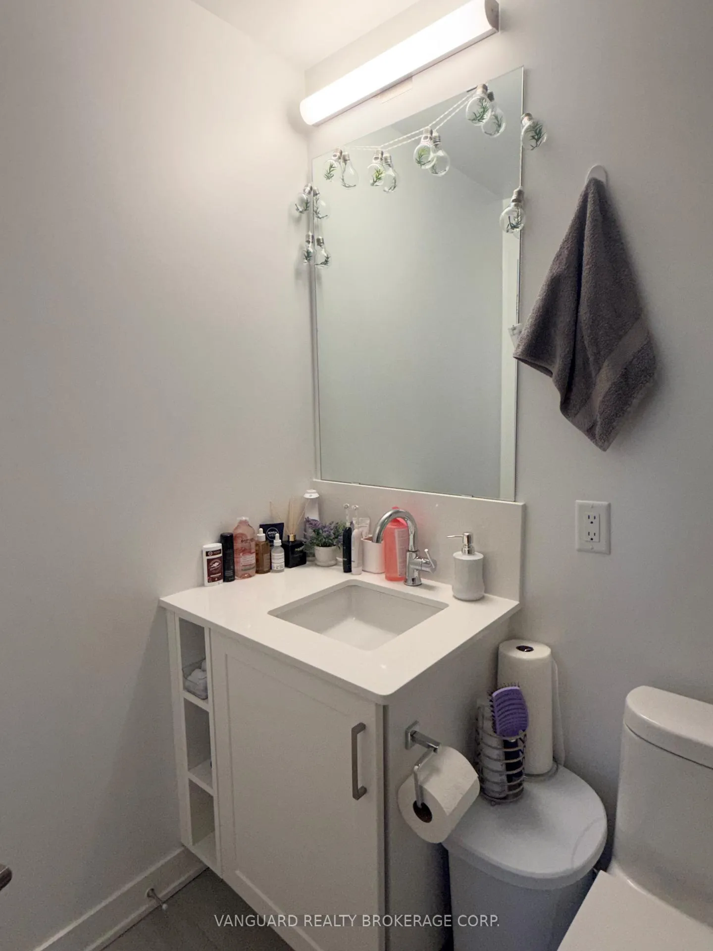 Photo 14 of Unit 425, 681 Yonge Street, Barrie, Painswick South — HOMEH