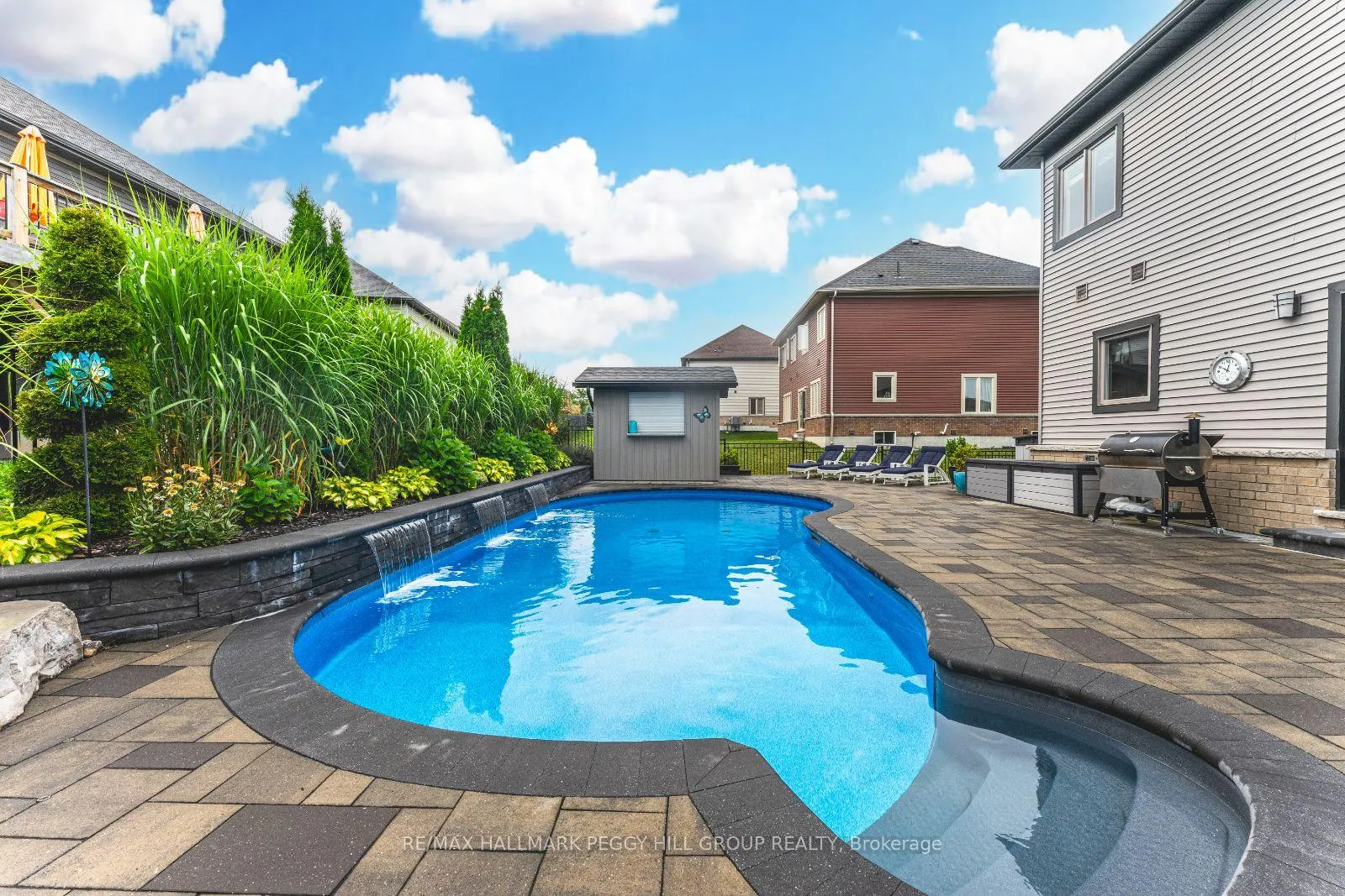 Photo 23 of 41 Landscape Drive, Oro-Medonte, Horseshoe Valley — HOMEH
