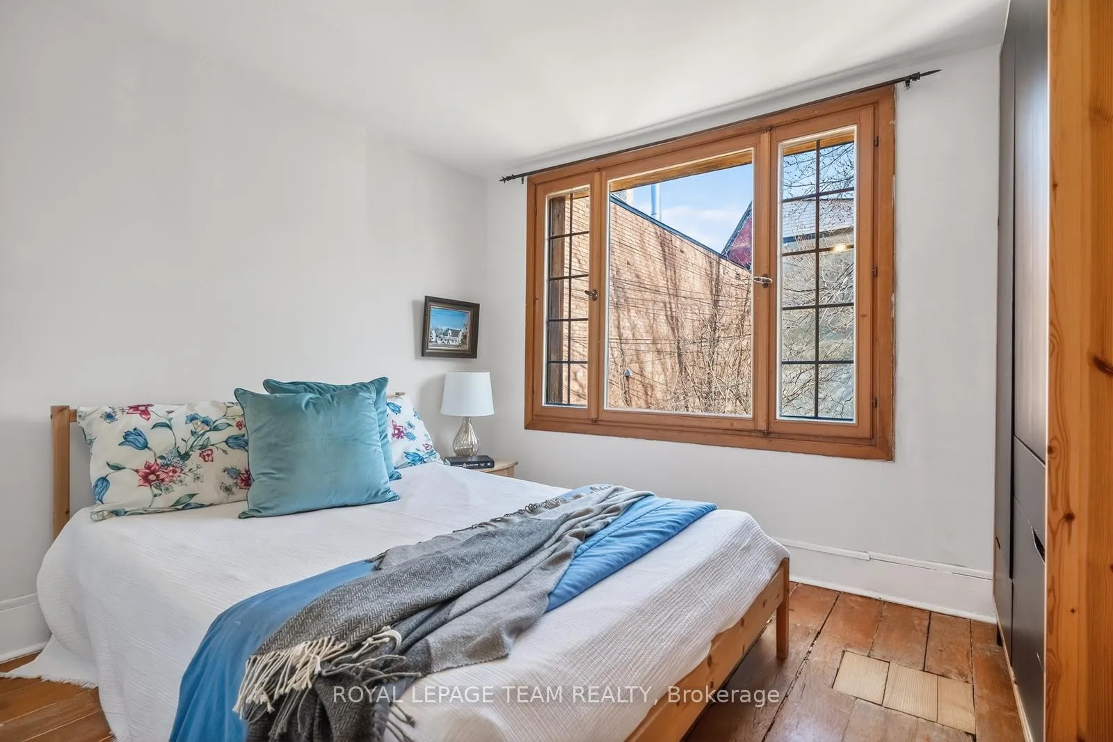 Photo 44 of 58 St Andrew Street, Ottawa, Lower Town/Byward Market — HOMEH