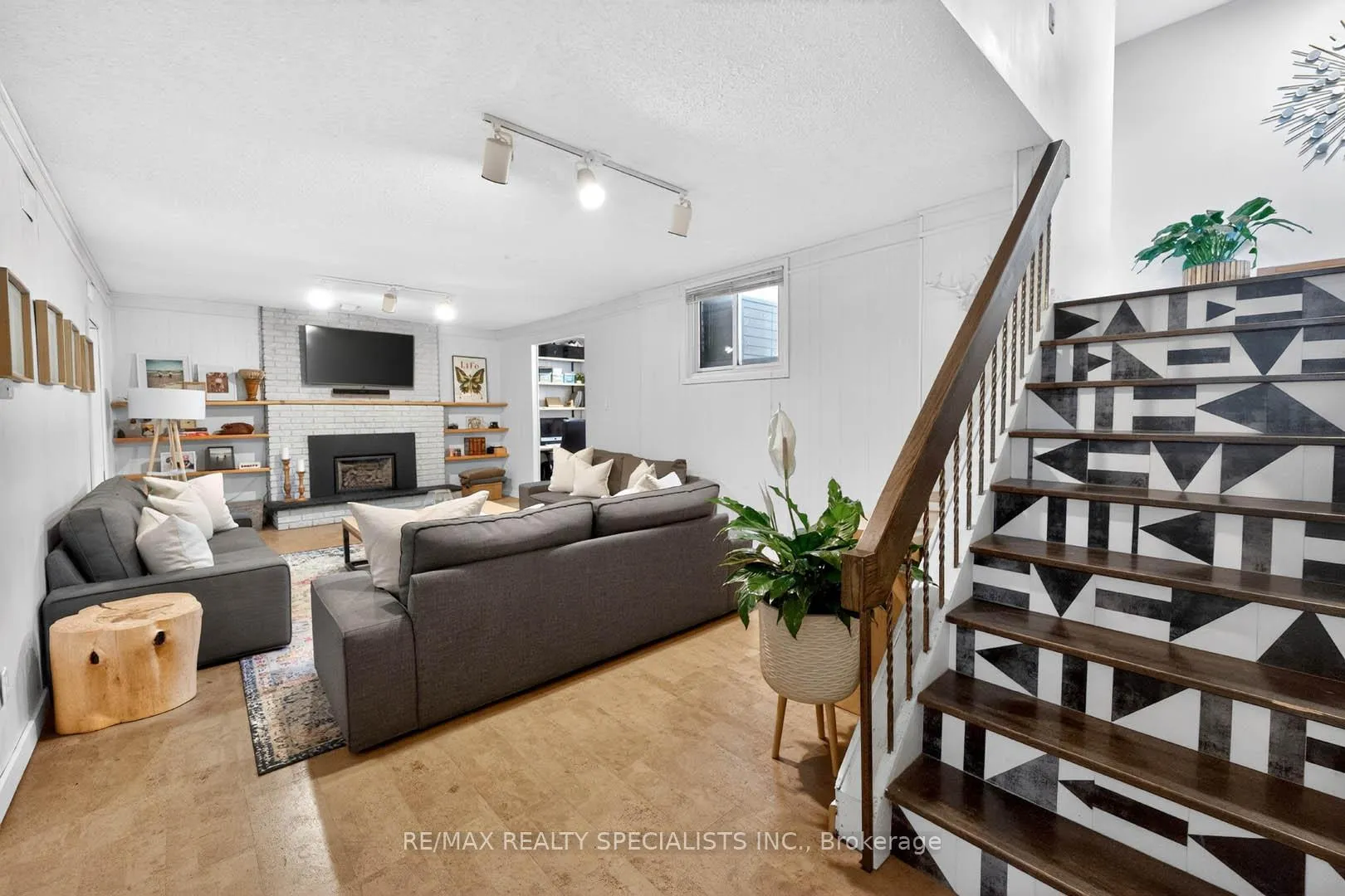 Photo 20 of 2601 Windjammer Road, Mississauga, Erin Mills — HOMEH