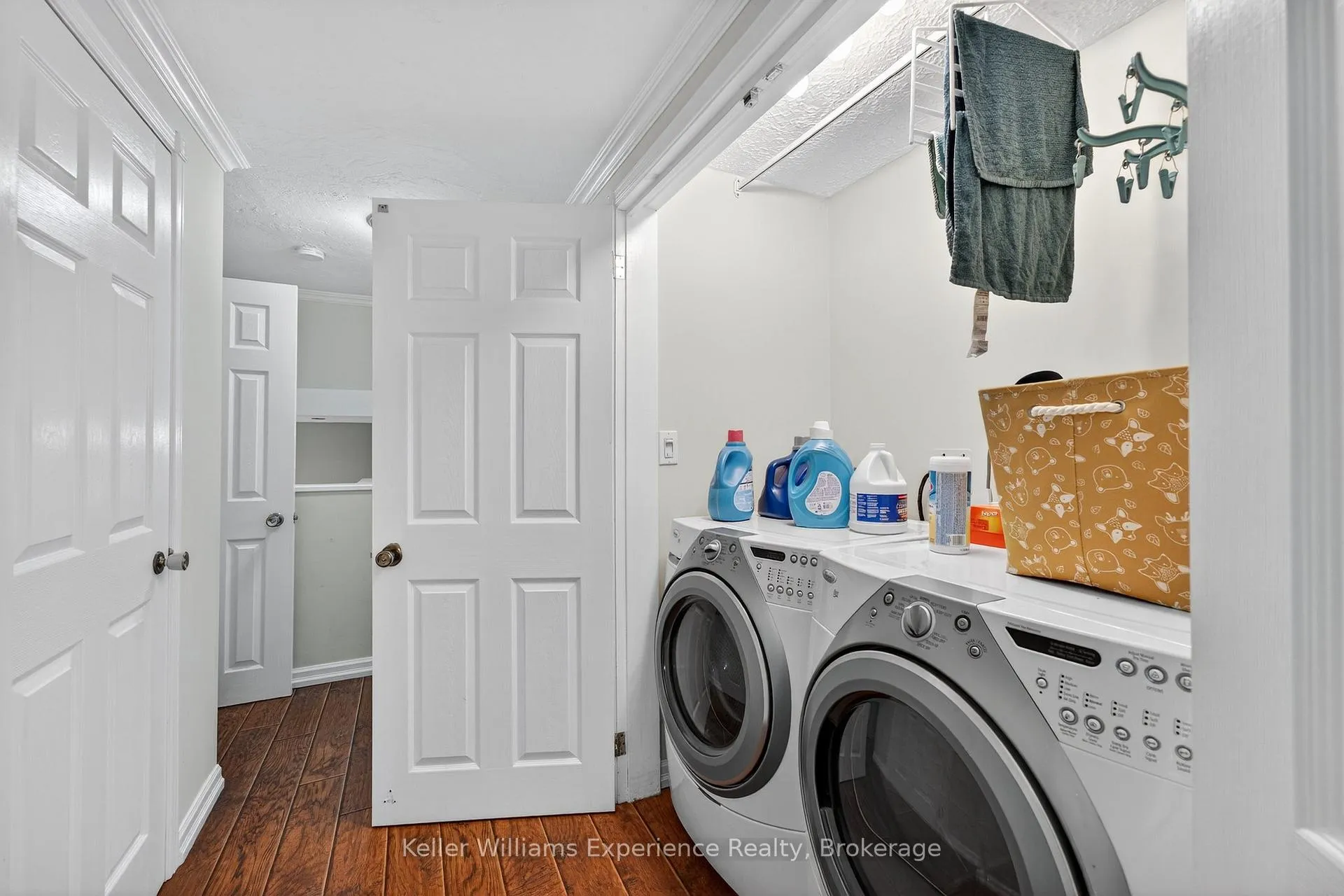 Photo 25 of 1236 Golden Beach Road, Bracebridge, Monck (Bracebridge) — HOMEH