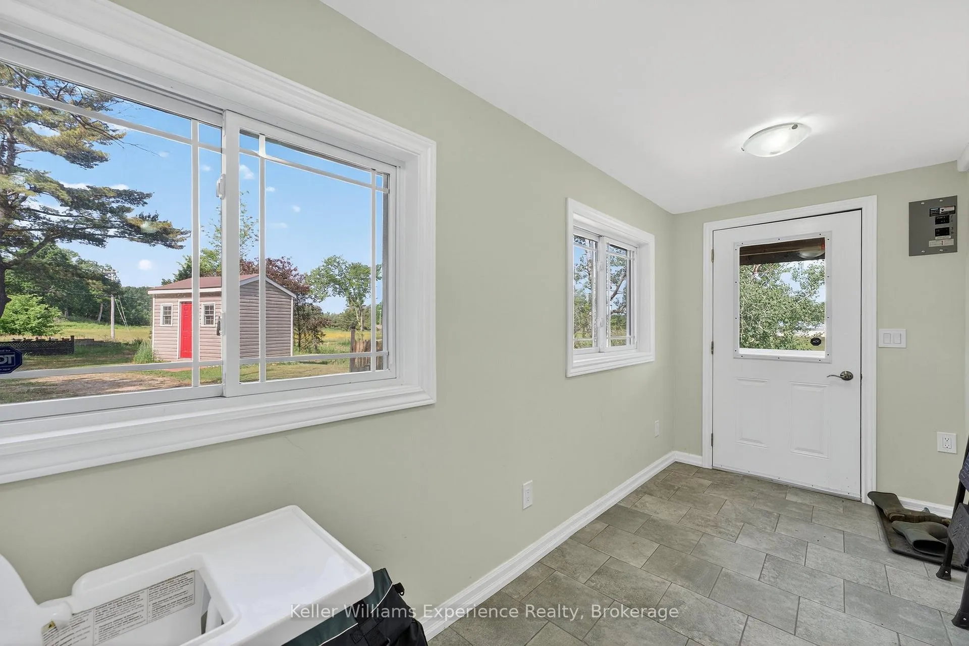 Photo 28 of 1236 Golden Beach Road, Bracebridge, Monck (Bracebridge) — HOMEH