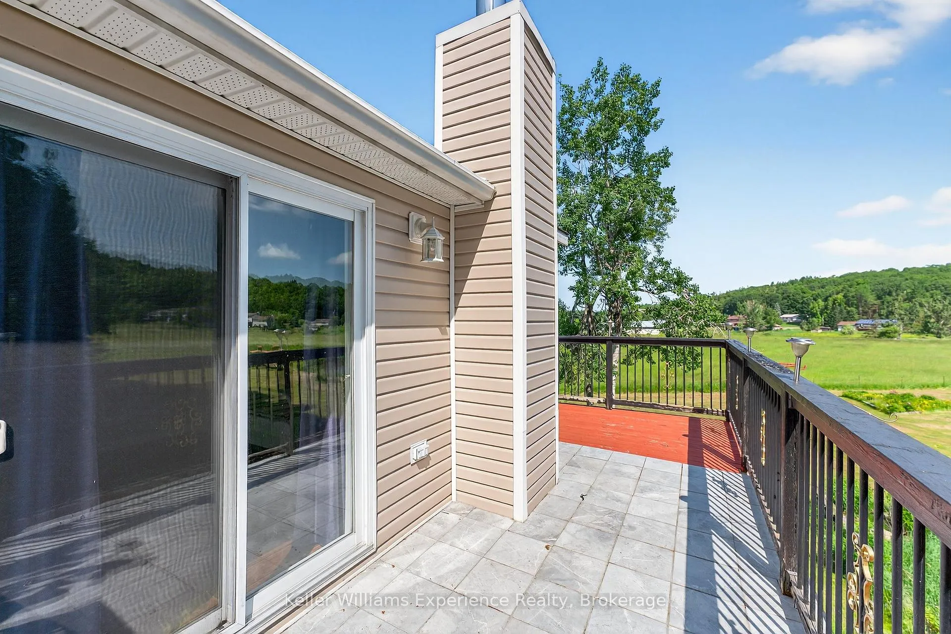 Photo 30 of 1236 Golden Beach Road, Bracebridge, Monck (Bracebridge) — HOMEH