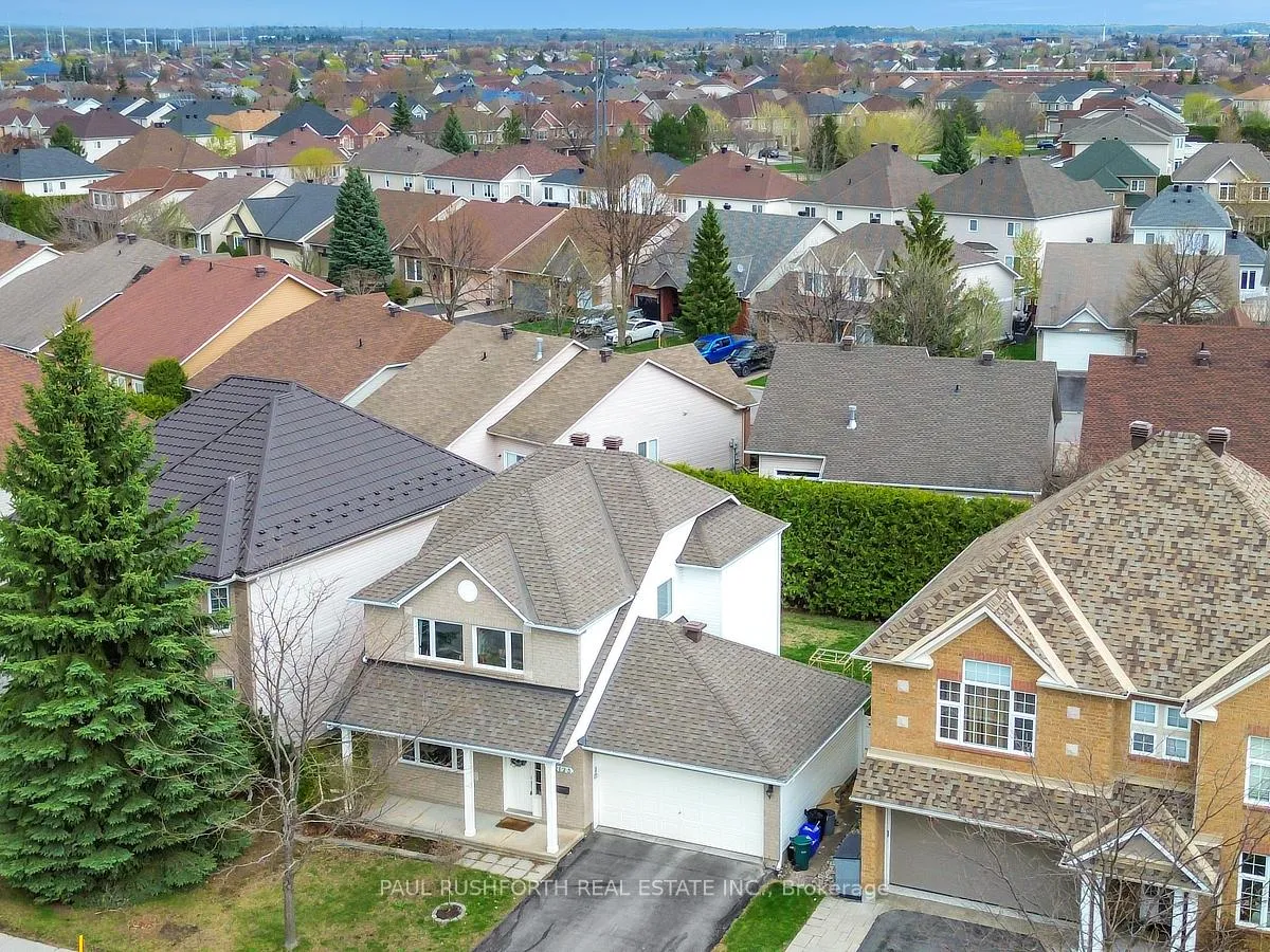 Photo 3 of 2123 Esprit Drive, Ottawa, Avalon East — HOMEH