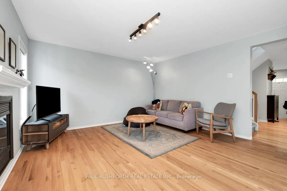Photo 22 of 2123 Esprit Drive, Ottawa, Avalon East — HOMEH